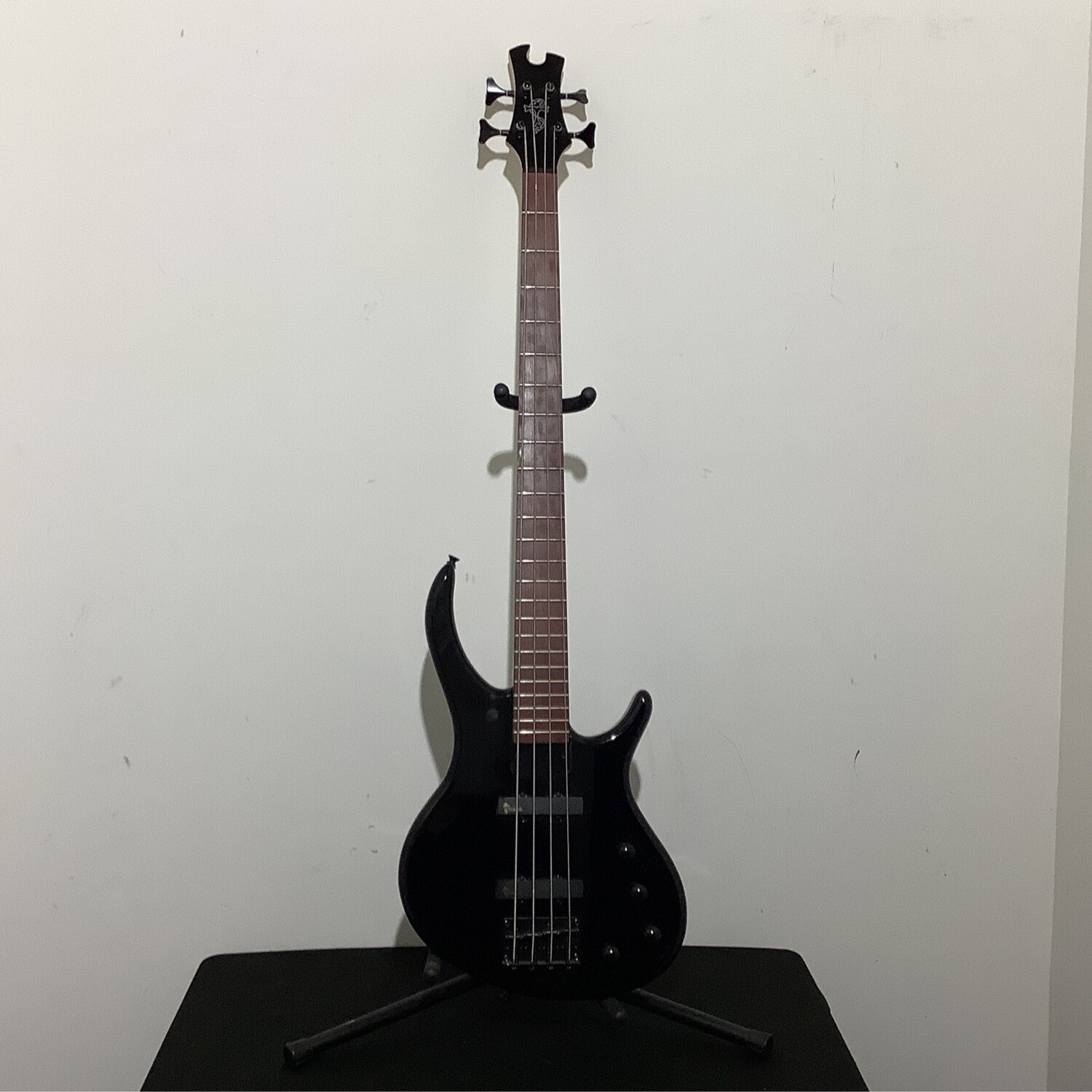 Tobias Toby Bass Guitar