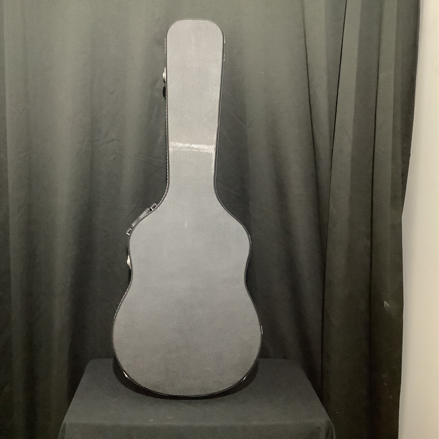 Gear Lux Dreadnought Acoustic Hardshell Case