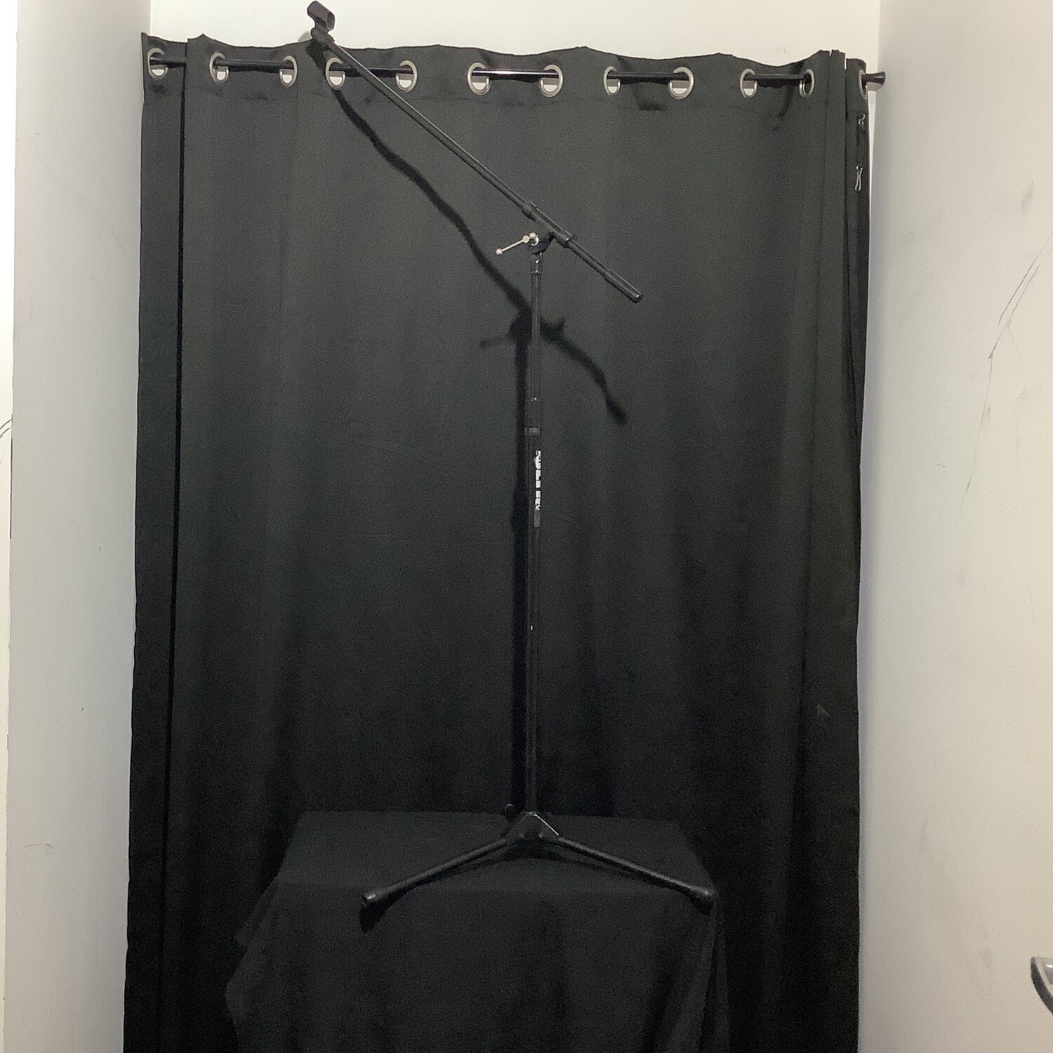 Ultra Microphone Stand