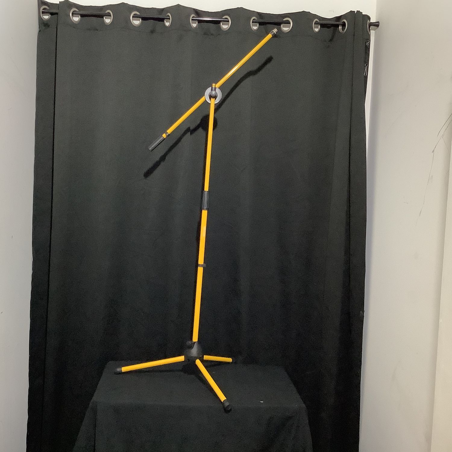 5 Core Yellow Microphone Stand
