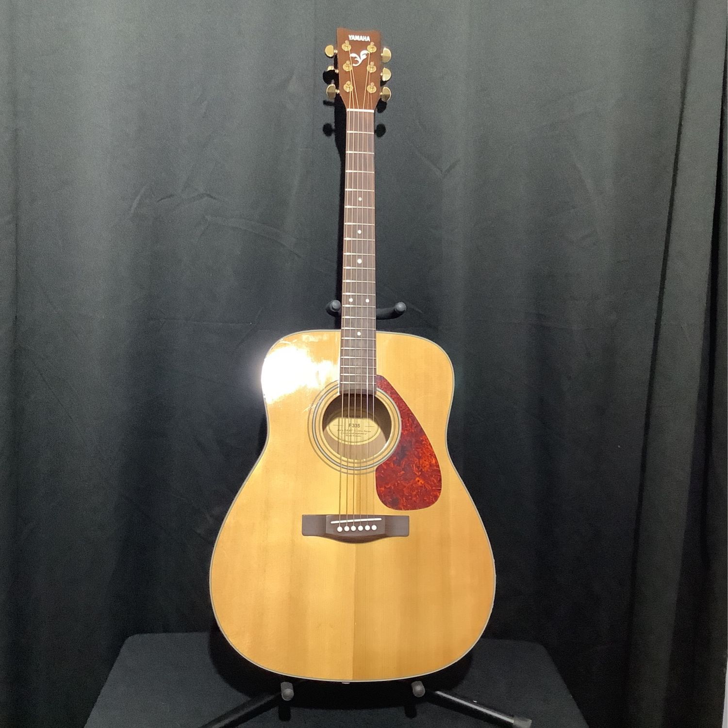 Yamaha F335 Solid Spruce Top Acoustic Guitar