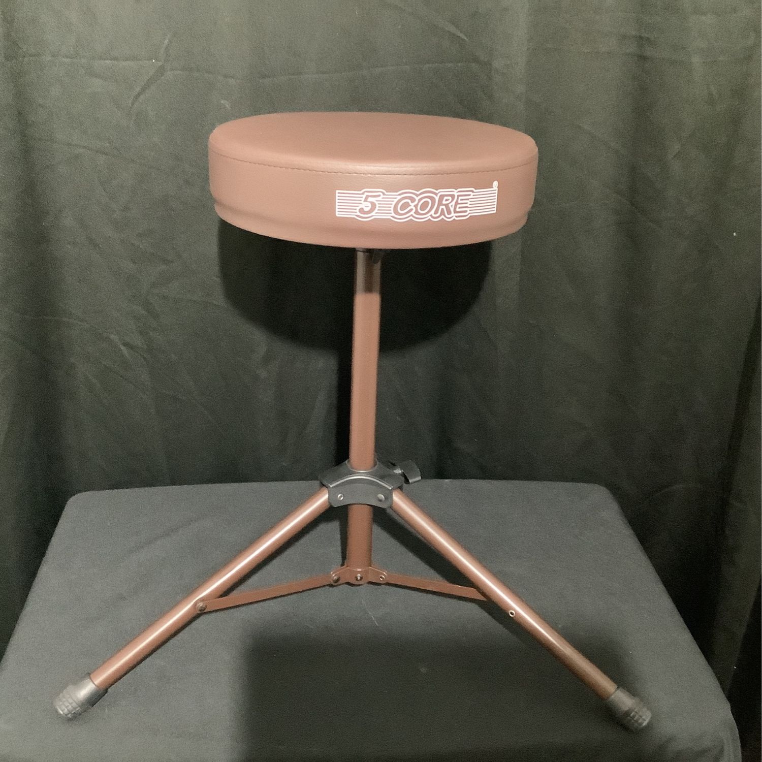 5 Core Brown Drum Throne