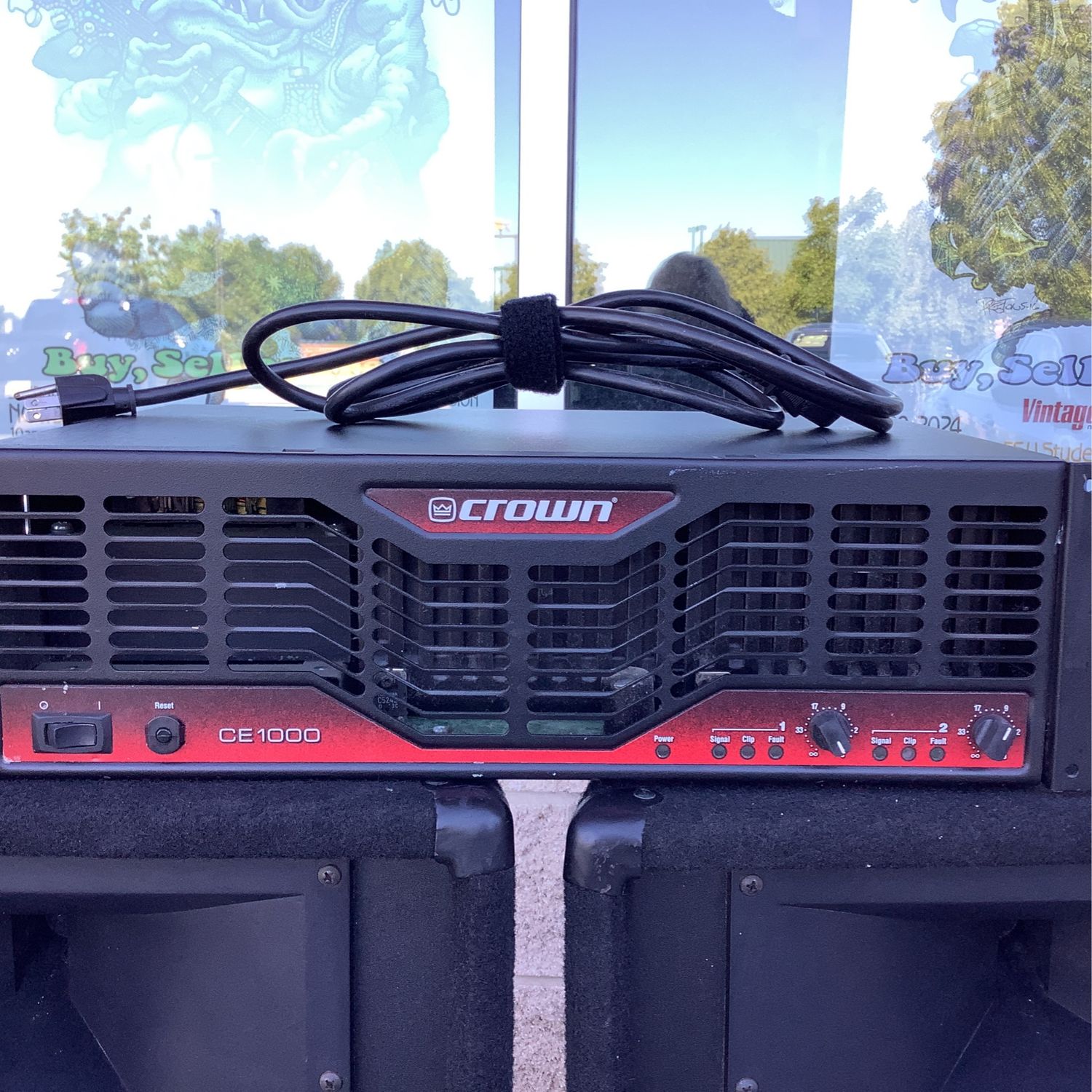 Crown CE1000 Power Amp
