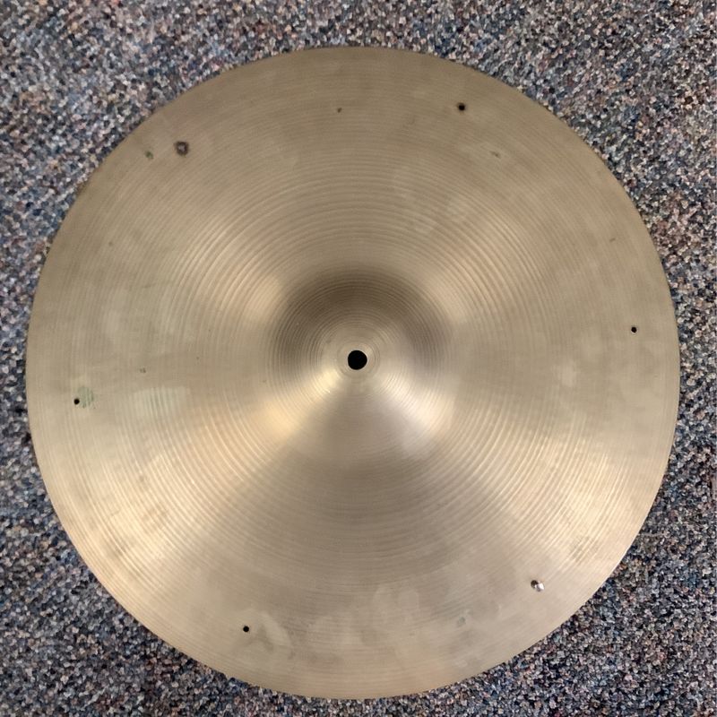 18" Zildjian A Cymbal w/Rivets