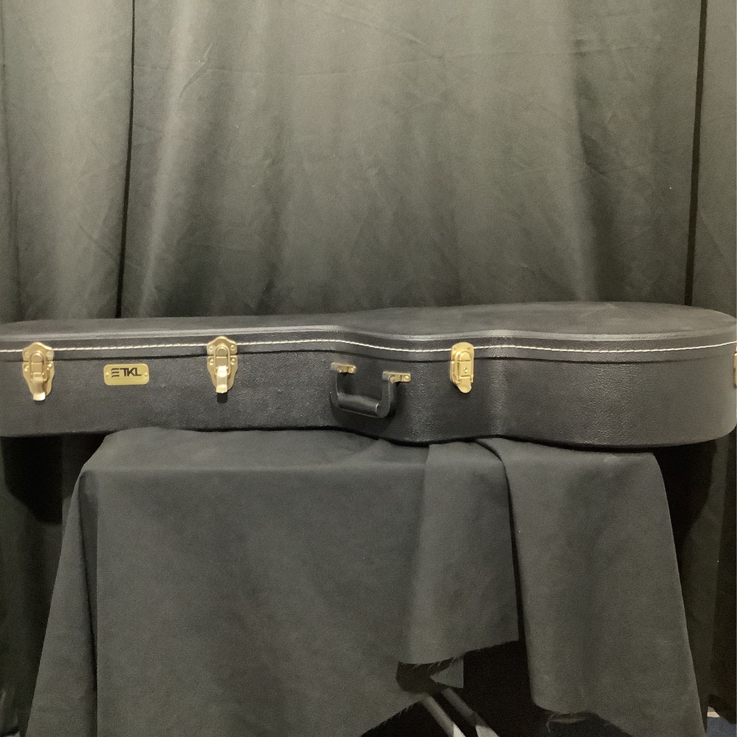 TKL Jumbo Acoustic Guitar Case
