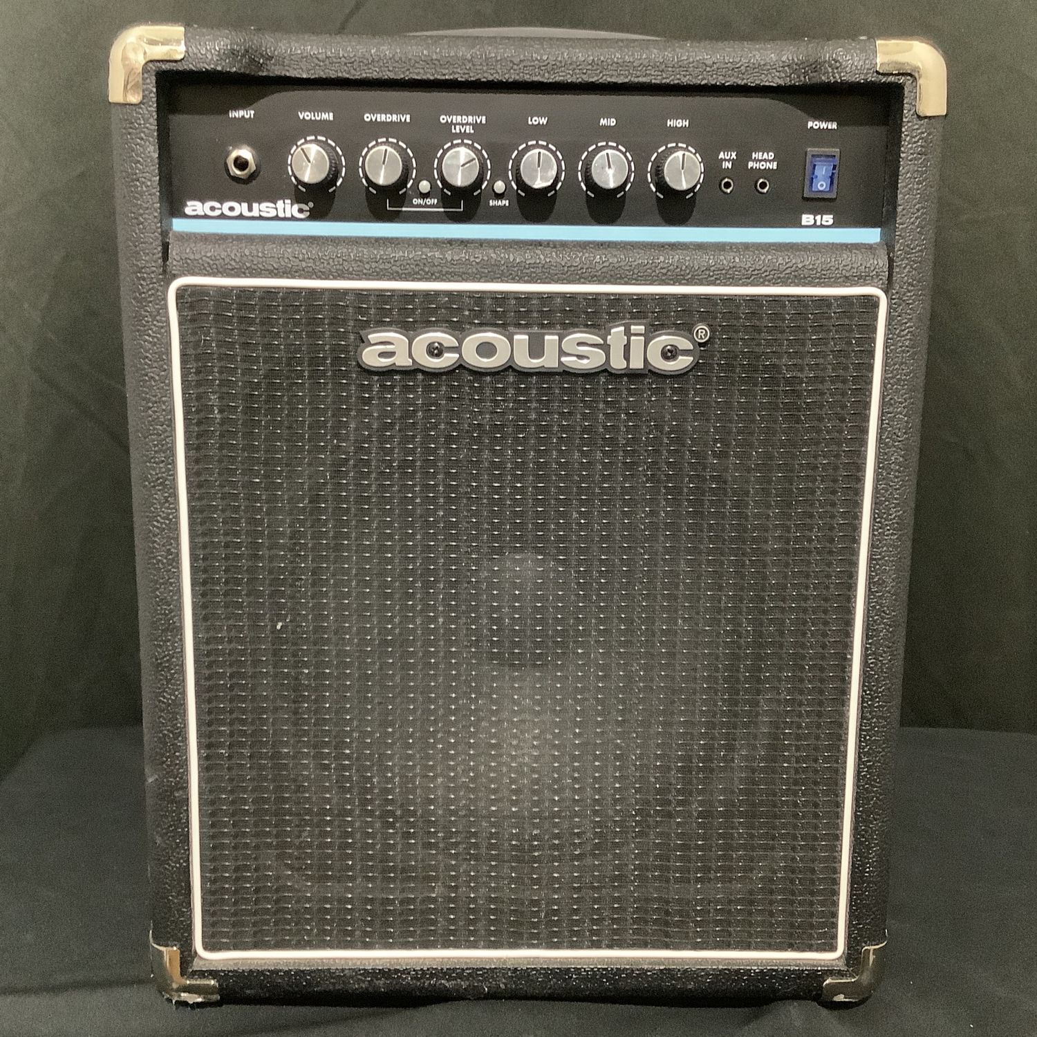 Acoustic B15 Bass Amp