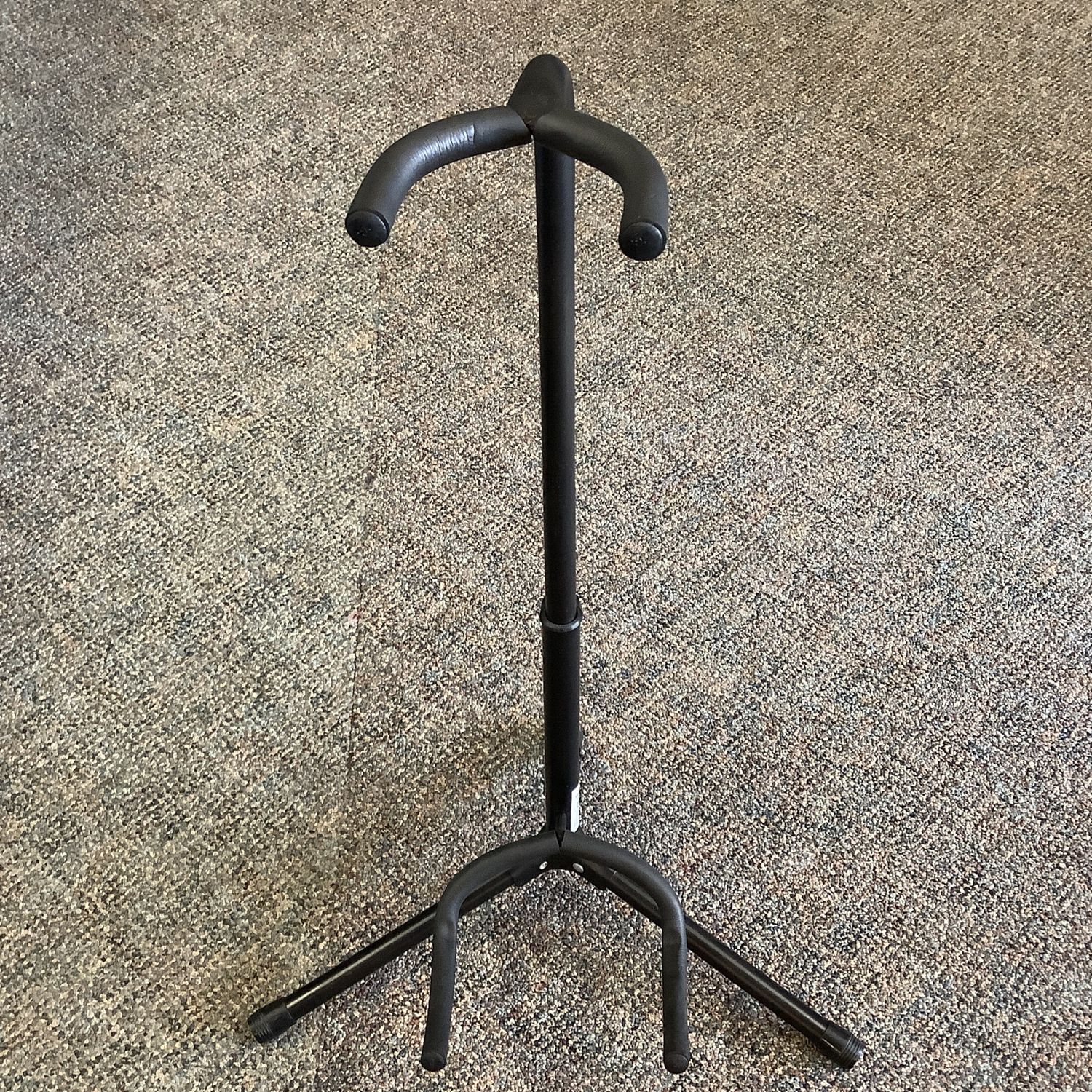 Black Metal Guitar Stand