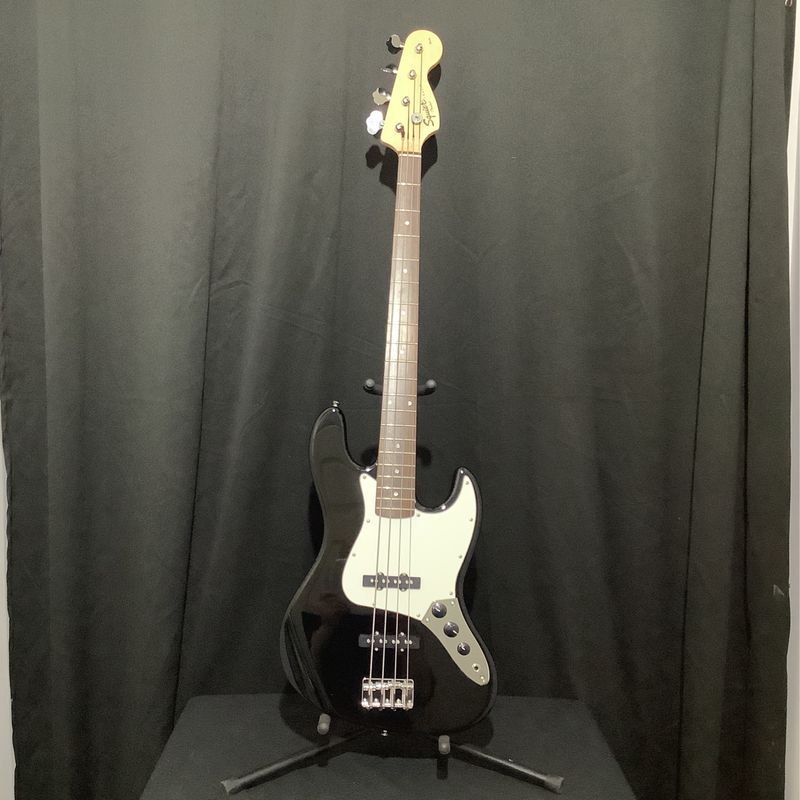 Fender Squire Affinity Jazz Bass Guitar