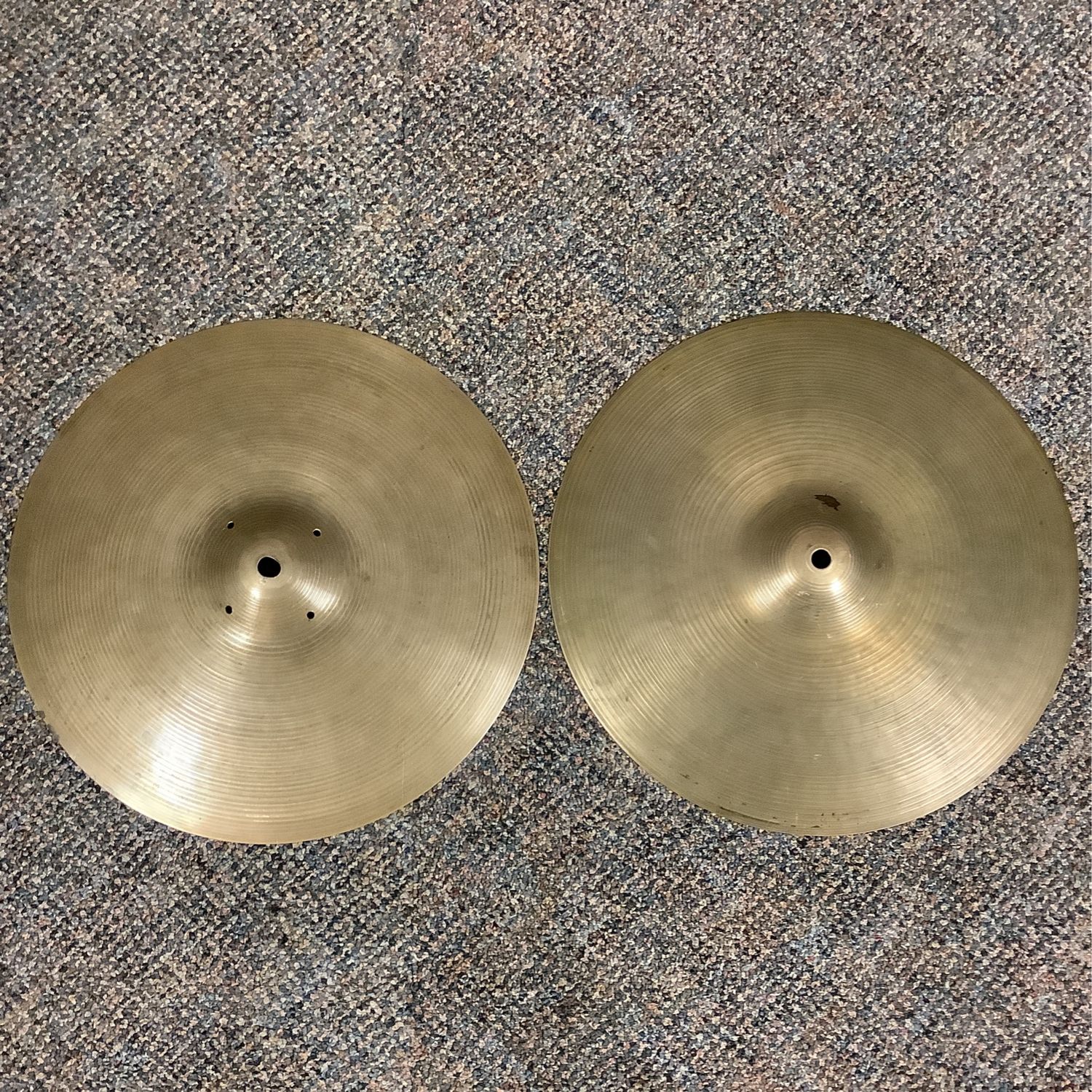14" Zildjian Hallow Logo Hi Hats w/Rivet Holes in Top Bell