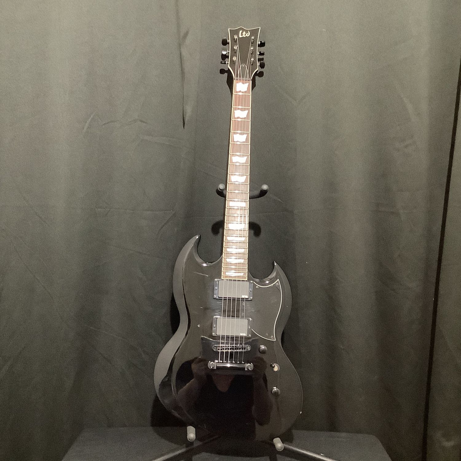 LTD ESP Viper 401 Electric Guitar