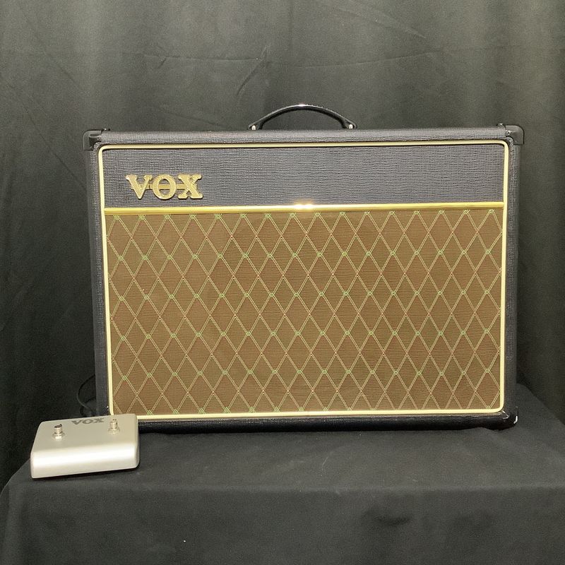 VOX AC15CC1 Custom Classic Guitar Amp