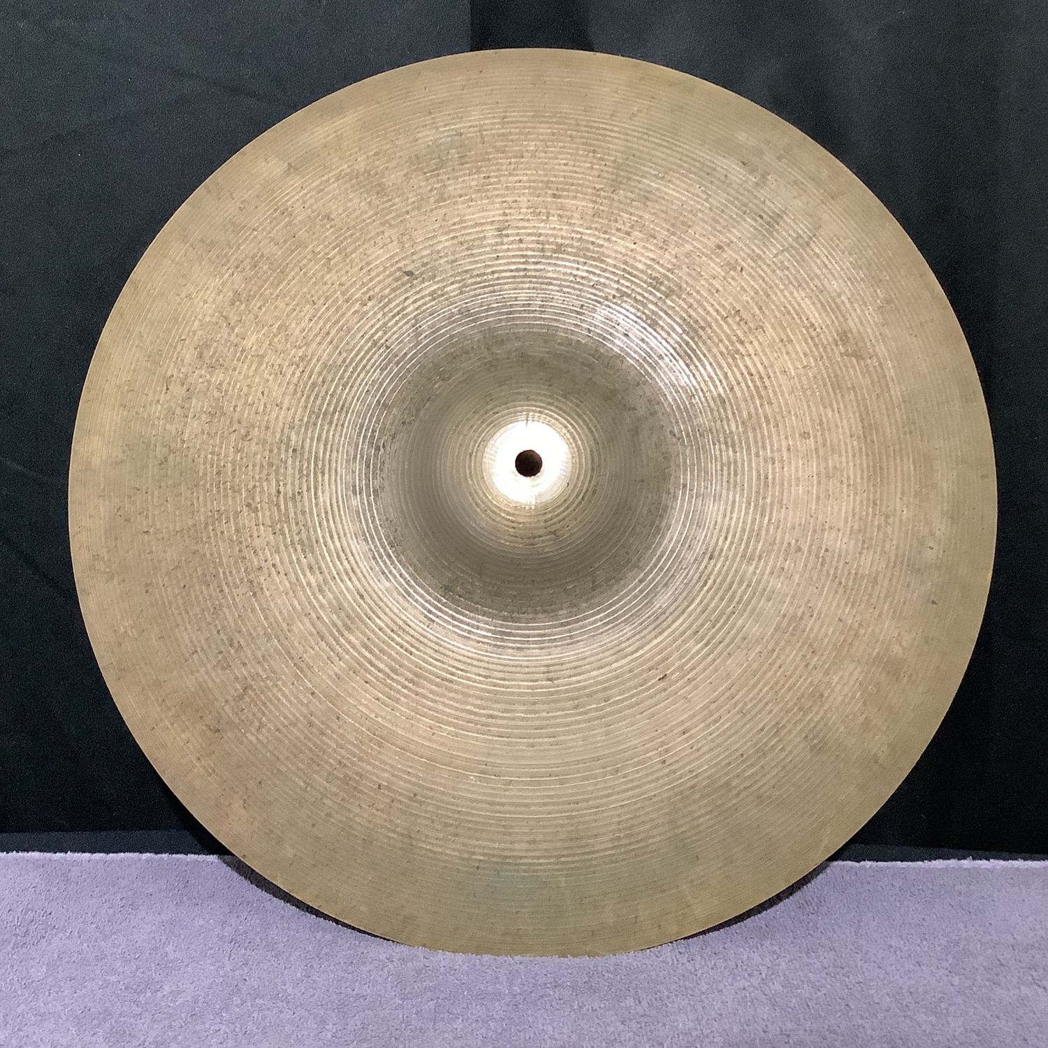 18" Zildjian Hallow Logo Crash Cymbal