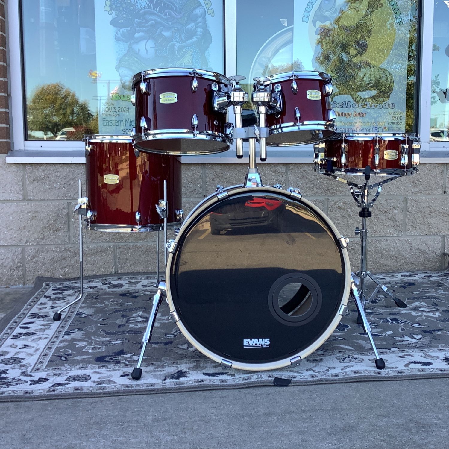 Yamaha Stage Custom Birch 10, 12, 14, 20 w/14" Snare