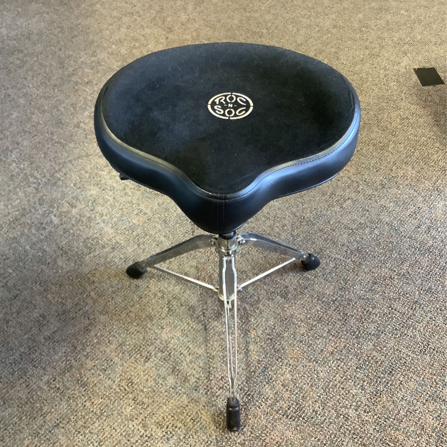 Roc n Soc Hydraulic Drum Throne