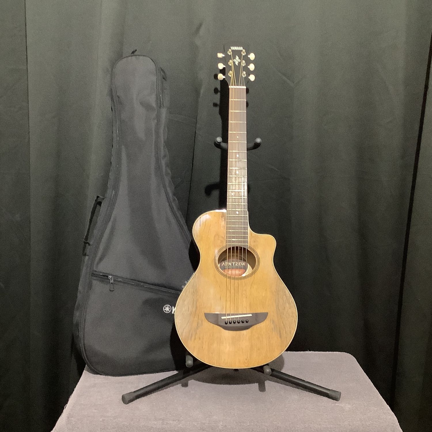 Yamaha APXT2EW Exotic Wood 3/4 Cutaway Acoustic Electric Guitar (Used) w/Bag