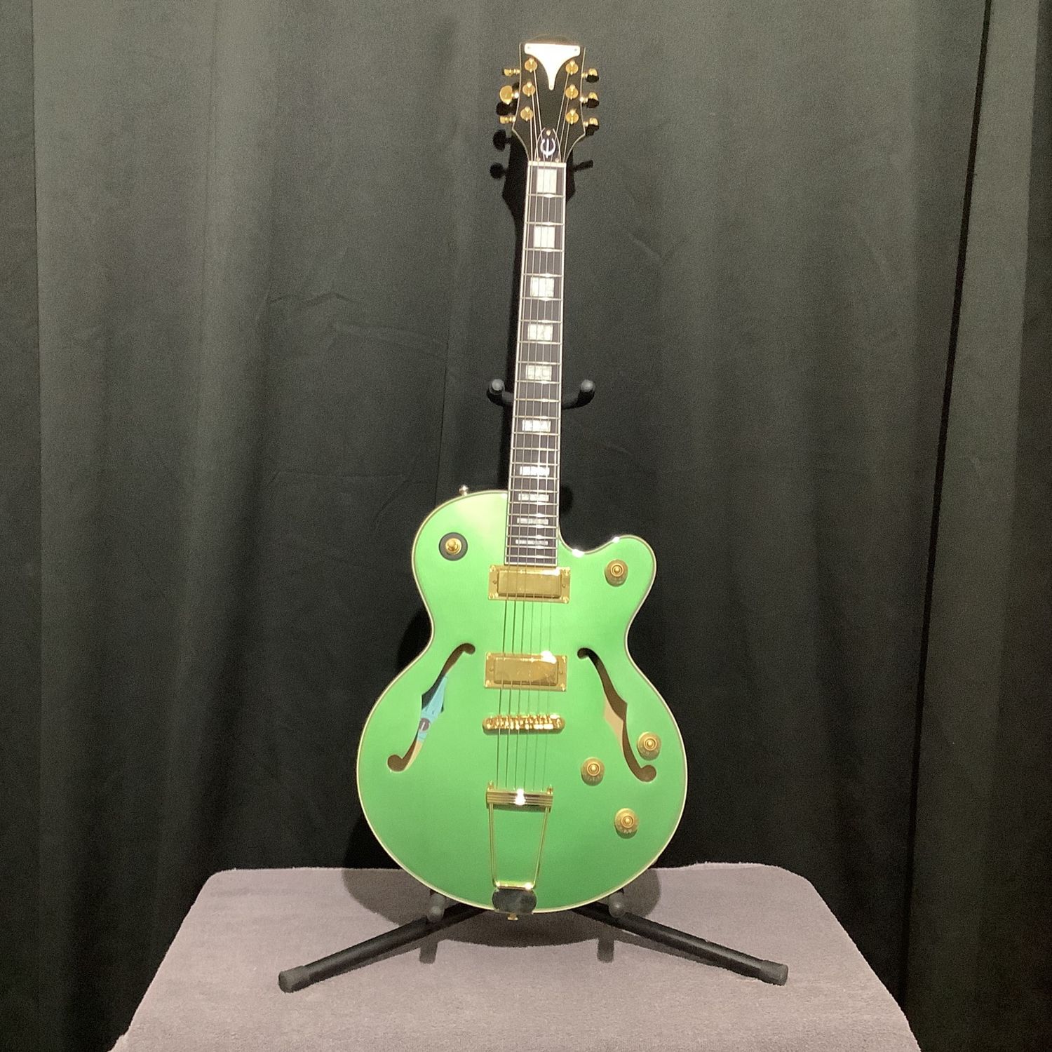 Epiphone Uptown Kat ES Semi Hollow Electric Guitar