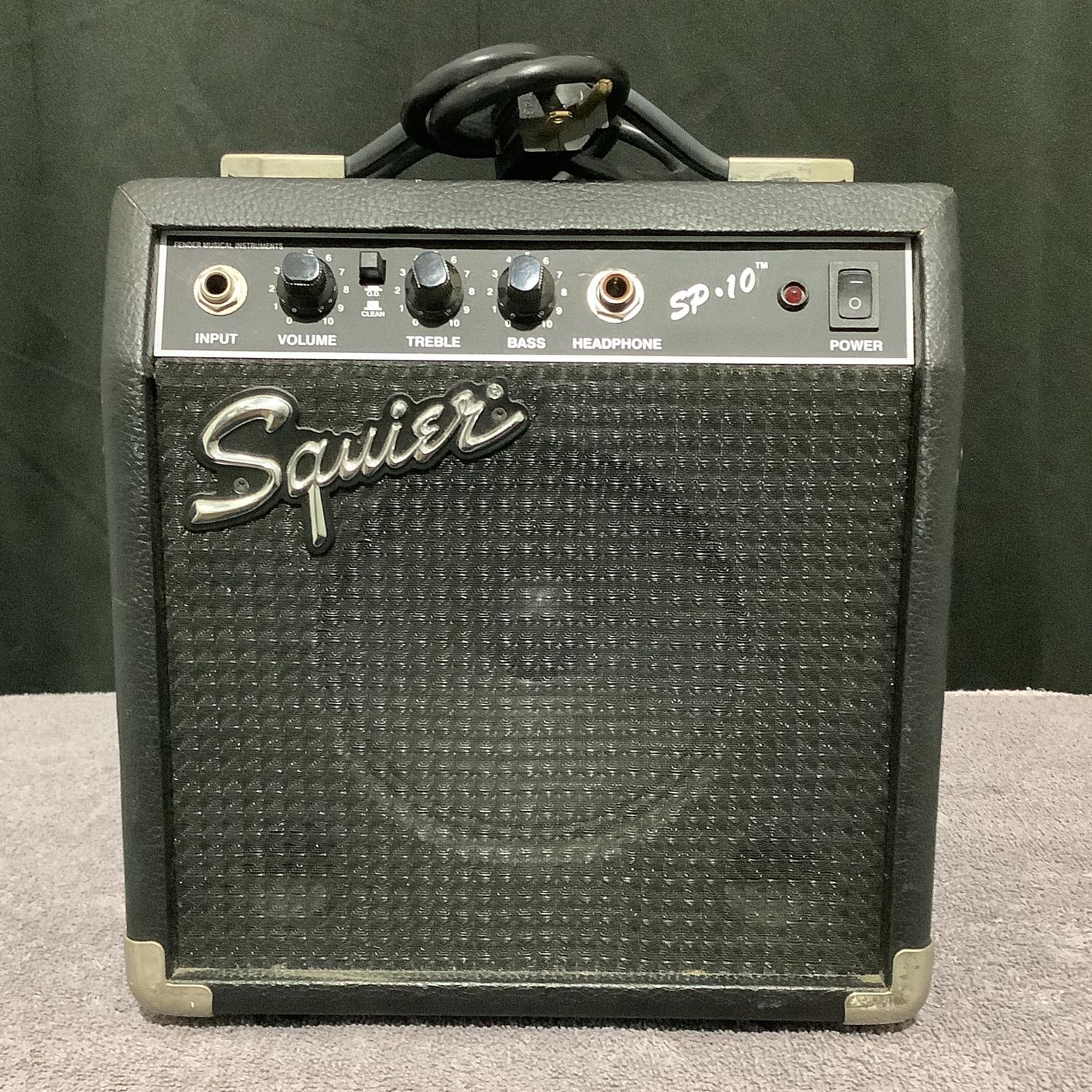 Squire SP10 Guitar Amp