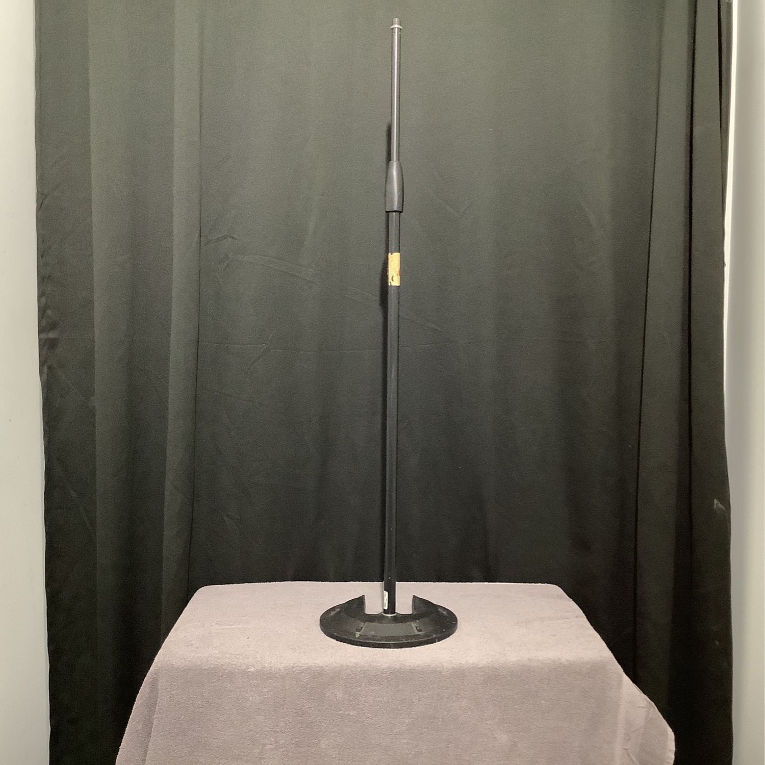 Ultimate Straight Mic Stand