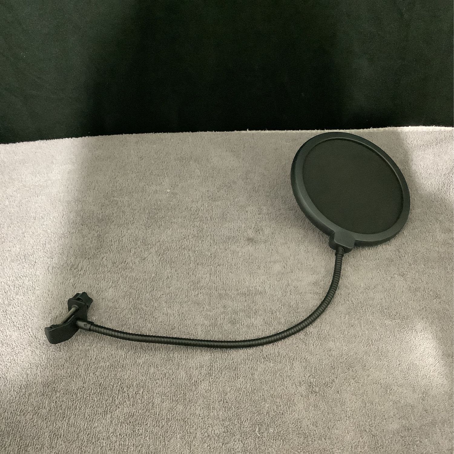 Microphone Pop Screen