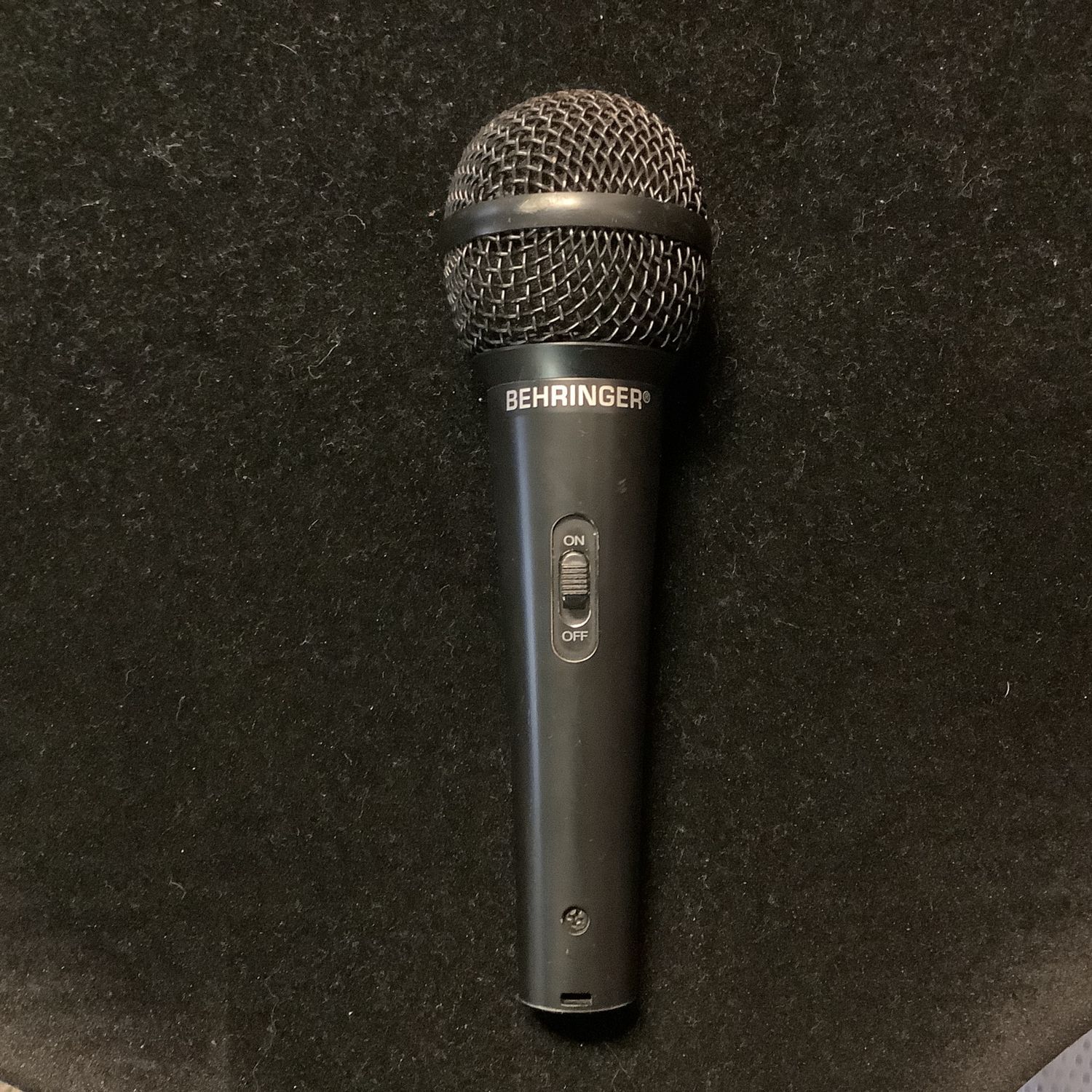 Behringer Super Cardioid XM1800S Microphone