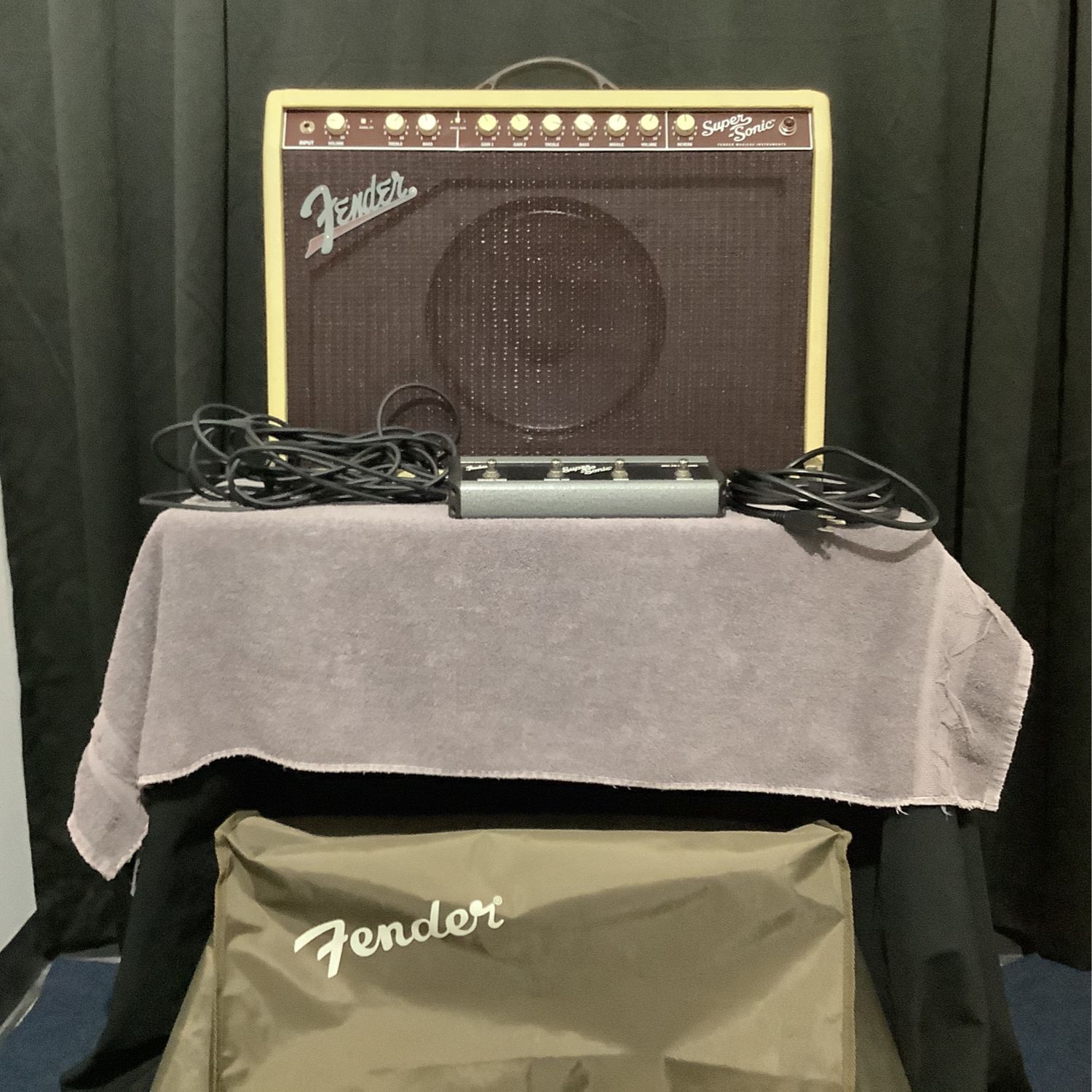Fender Supersonic 22-Watt Guitar Amp w/Cover (Texas Heat Speaker)