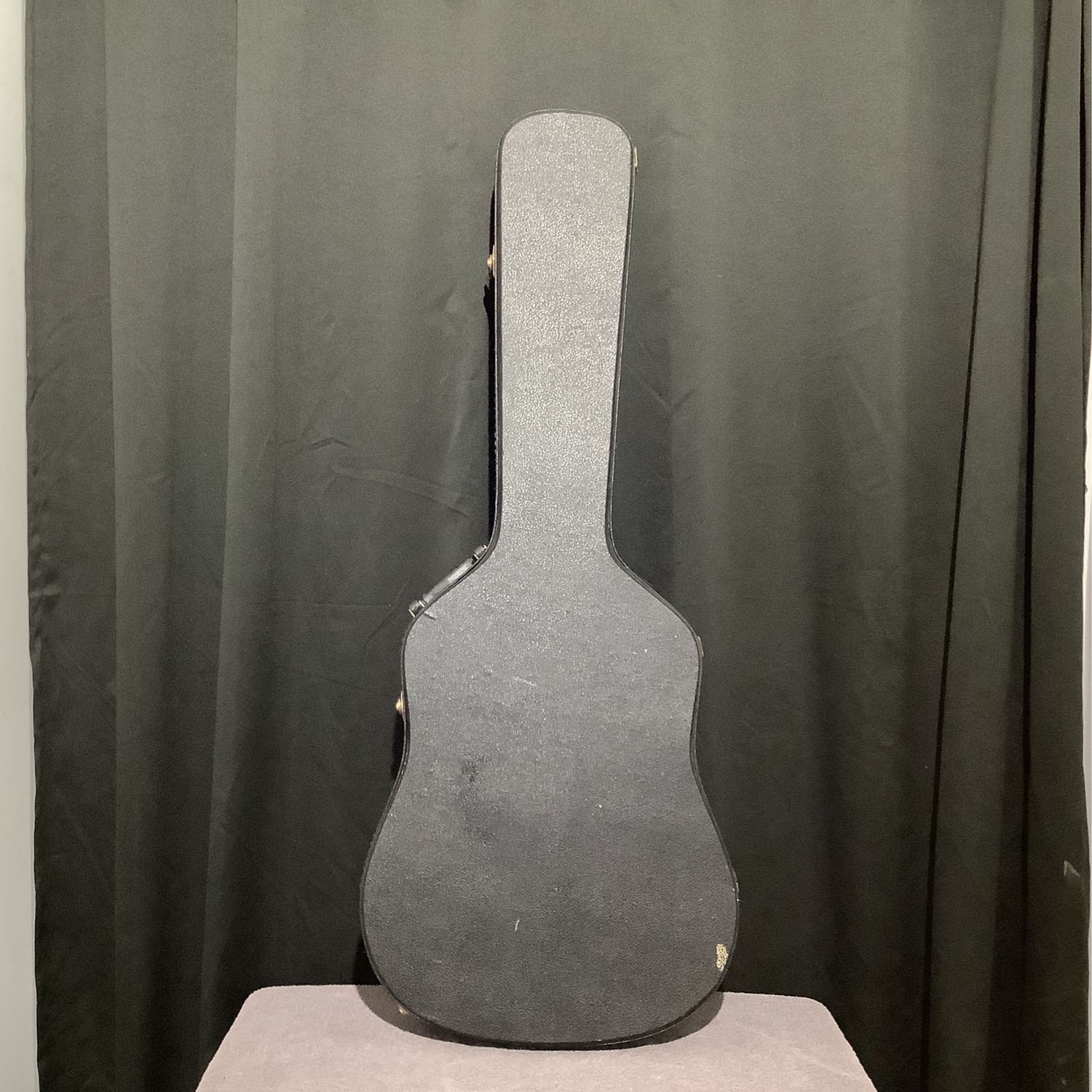 Acoustic Guitar Hardshell Case