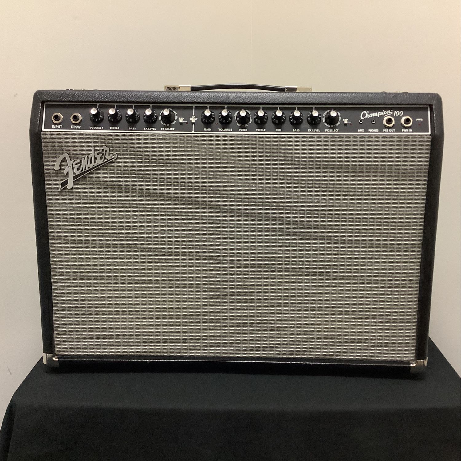 Fender Champion 100 Guitar Amp w/Footswitch