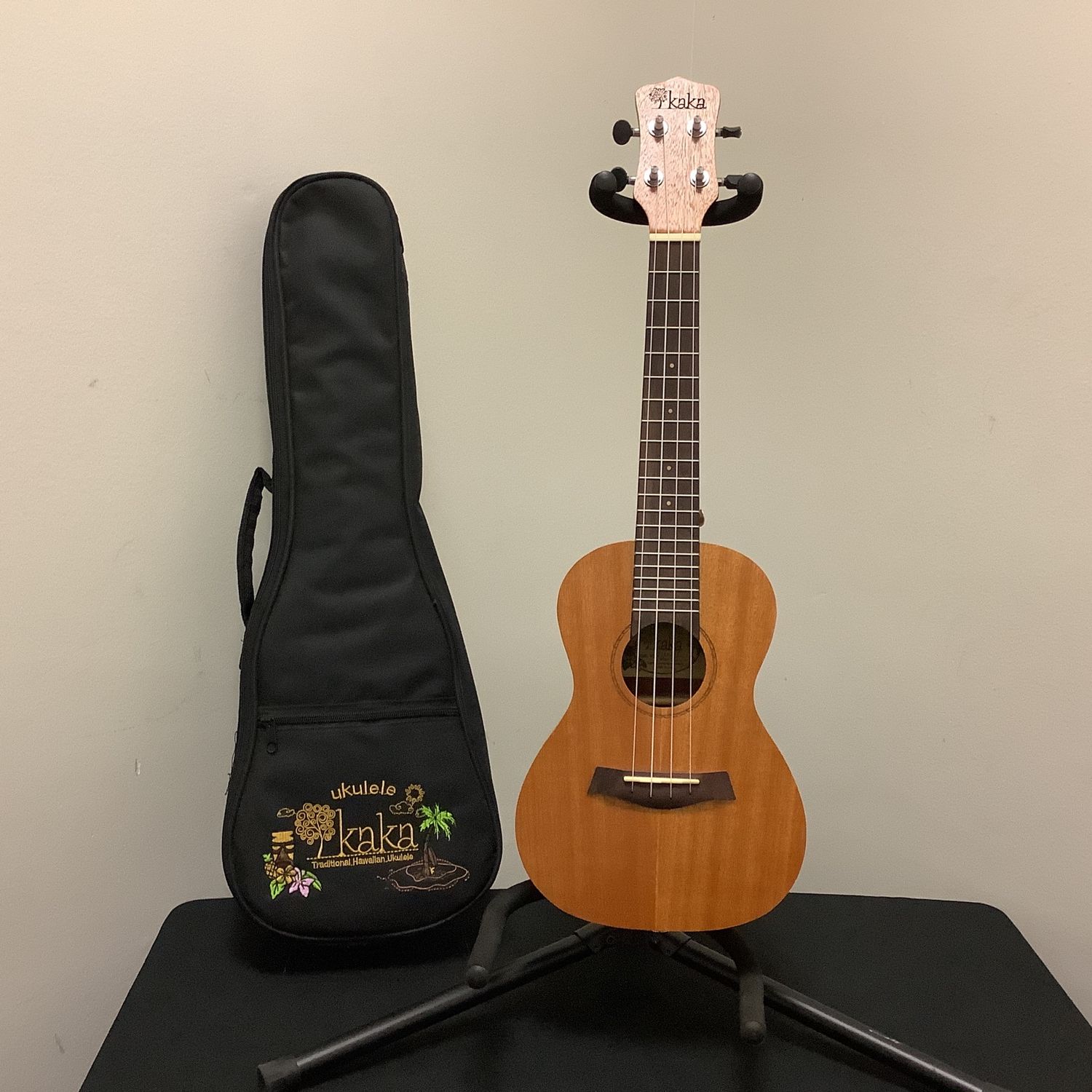 Kala KUC-25 Concert Ukulele w/Bag