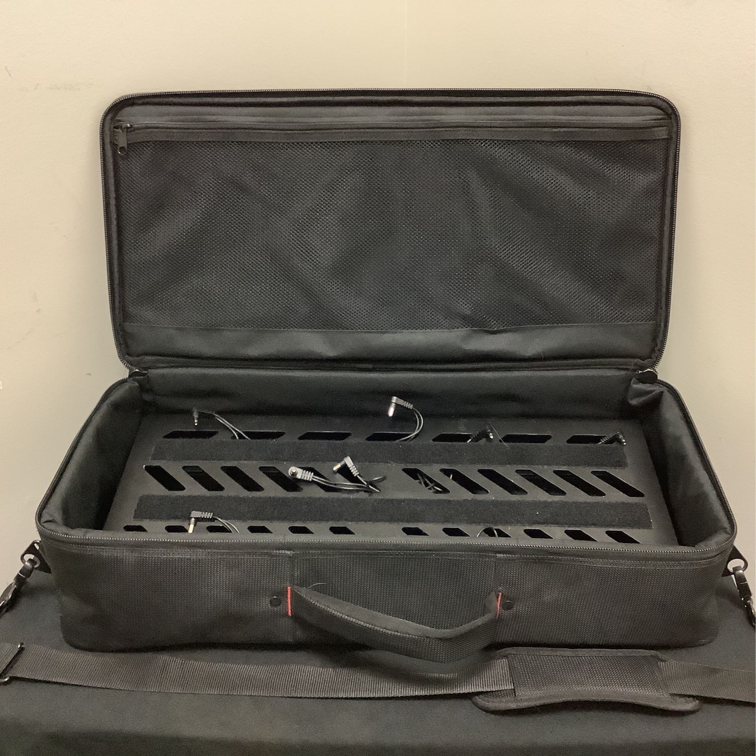 Gator GPB-BAK-1 Large Pedalboard w/Bag