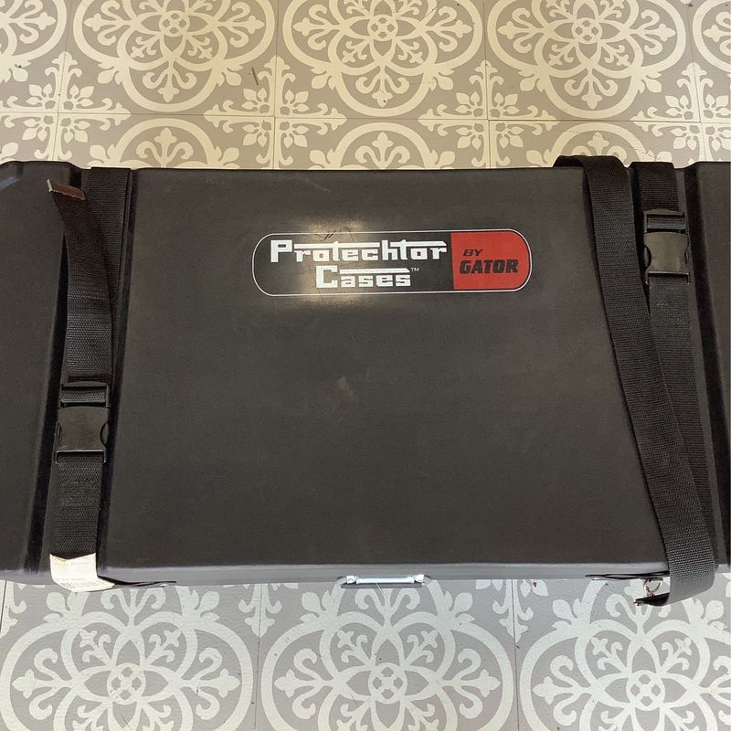 Gator Protector GP-PC308W Super Compact Accessory Case w/Wheels