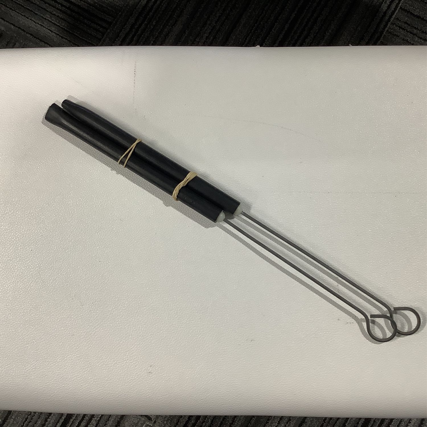 No Name Brushes (Pair)