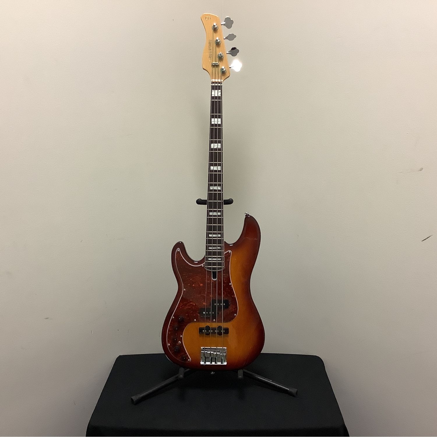 Sire Marcus Miller Bass (Left-Handed)