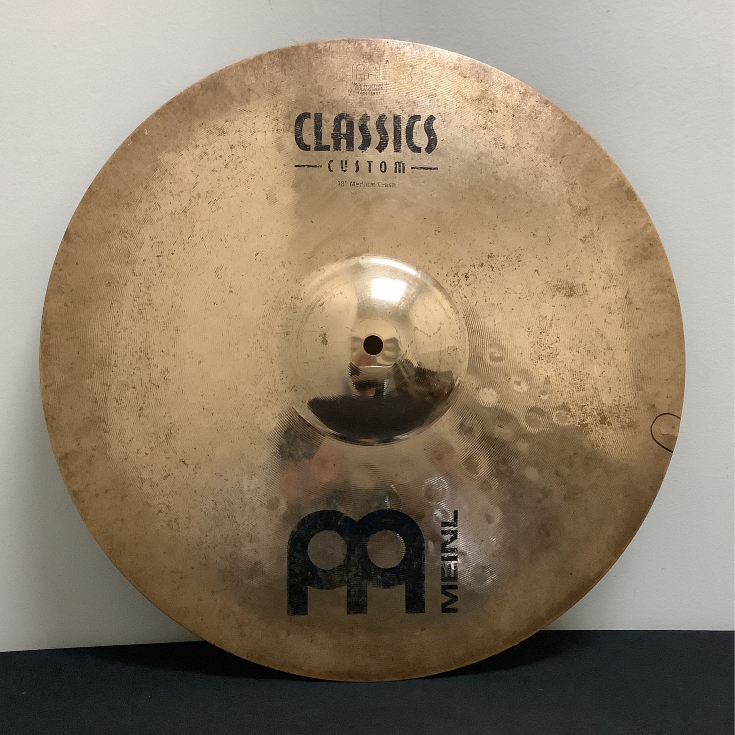 18" Meinl Classics Custom Medium Crash Cymbal (Cracked)