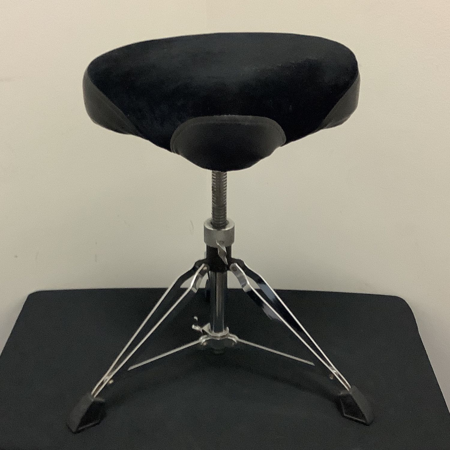 Ludwig Saddle Style Drum Throne