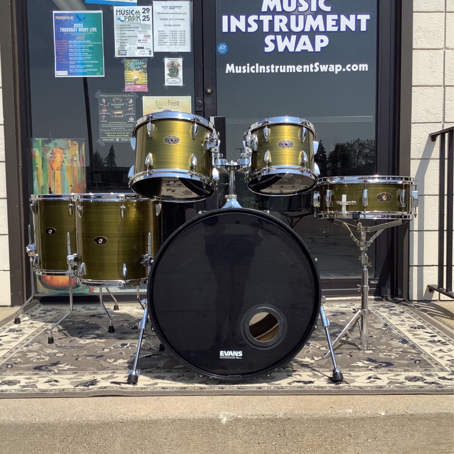 Tama Imperialstar 6-Piece Drum Set 10/12/14/16/22 Drum Set w/14" x 5 1/2" Matching Snare