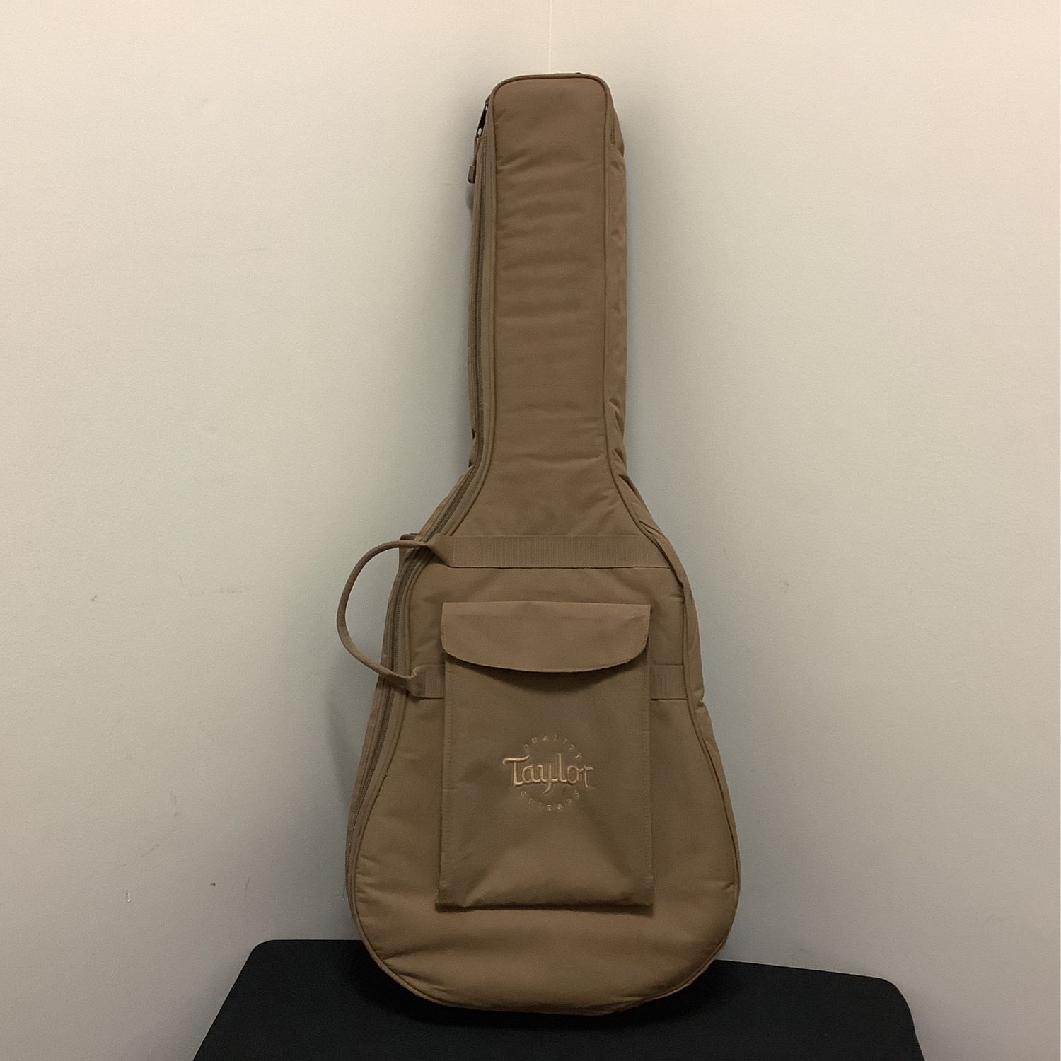 Taylor Big Baby Gig Bag