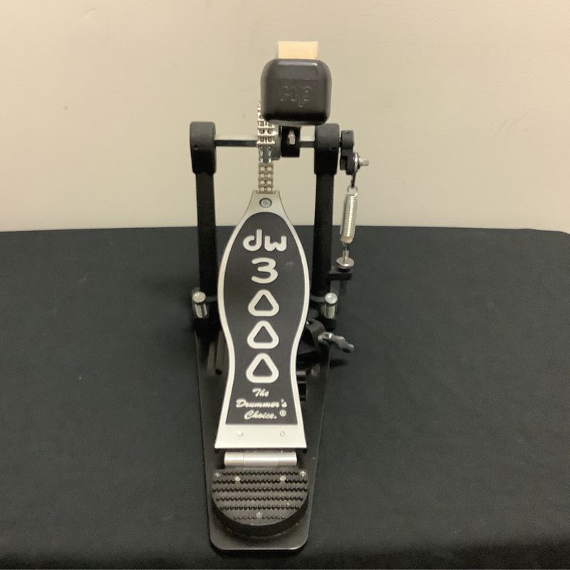 DW 3000 Series Single Bass Drum Pedal