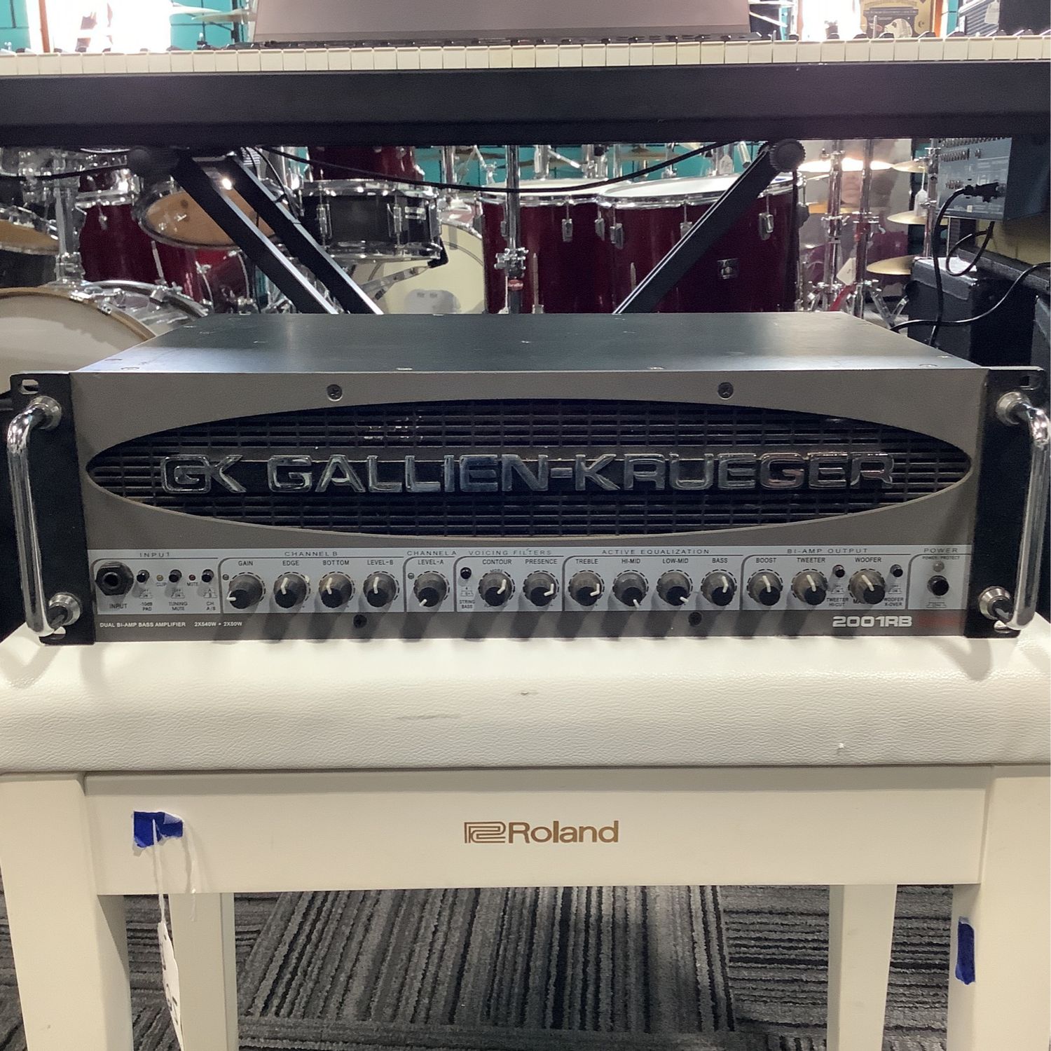 Gallien Krueger GK 2001 RB 500-Watt Bass Amp Head Gallien Krueger GK 2001 RB 500-Watt Bass Amp Head