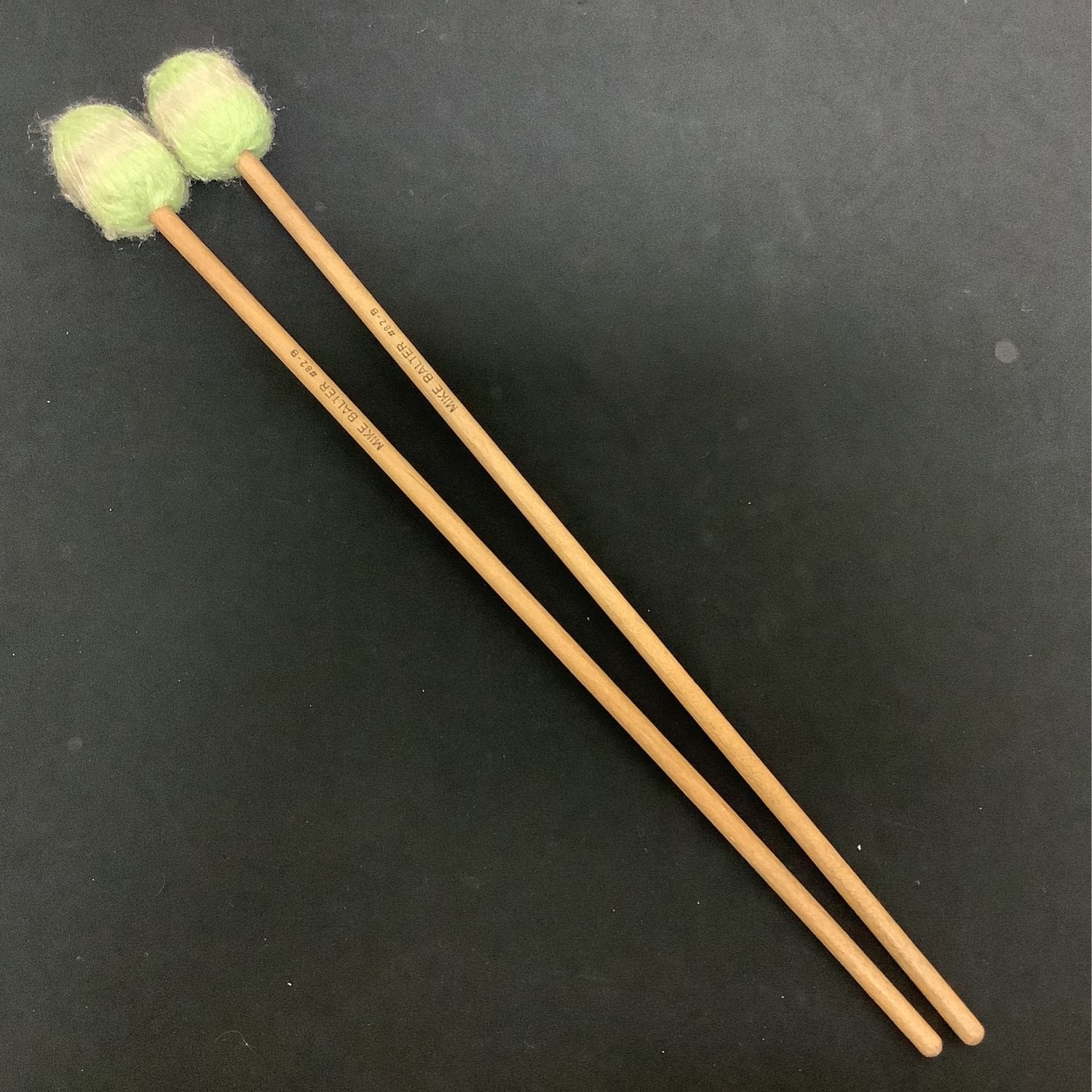 Mike Balter 82R-B Yarn Medium Hard Marimba Mallets - Green Mike Balter 82R-B Yarn Medium Hard Marimba Mallets - Green