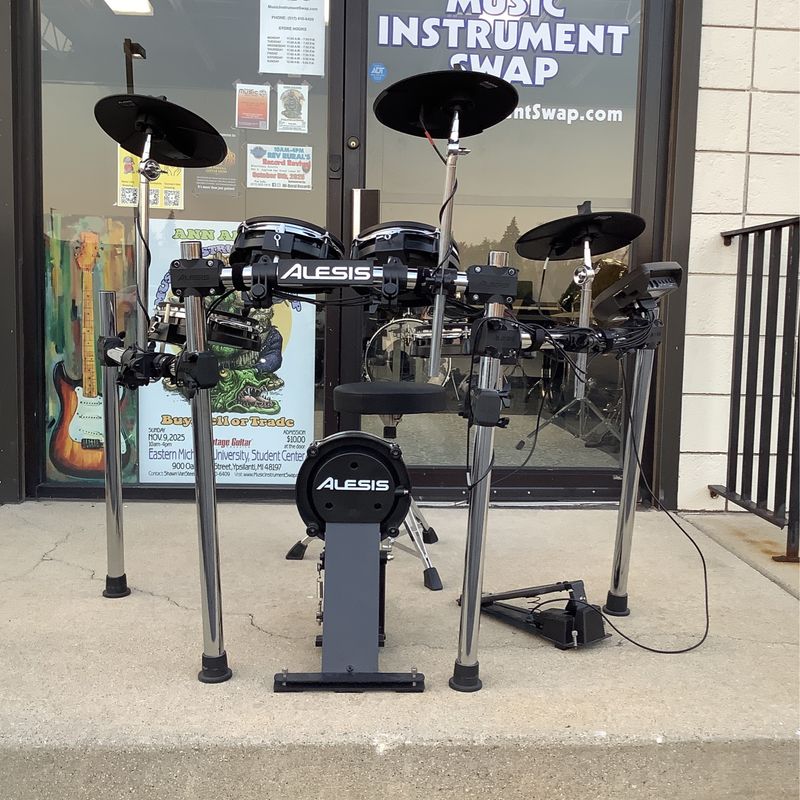 Alesis DM7X Surge Electric Drum Set w/Drum Throne