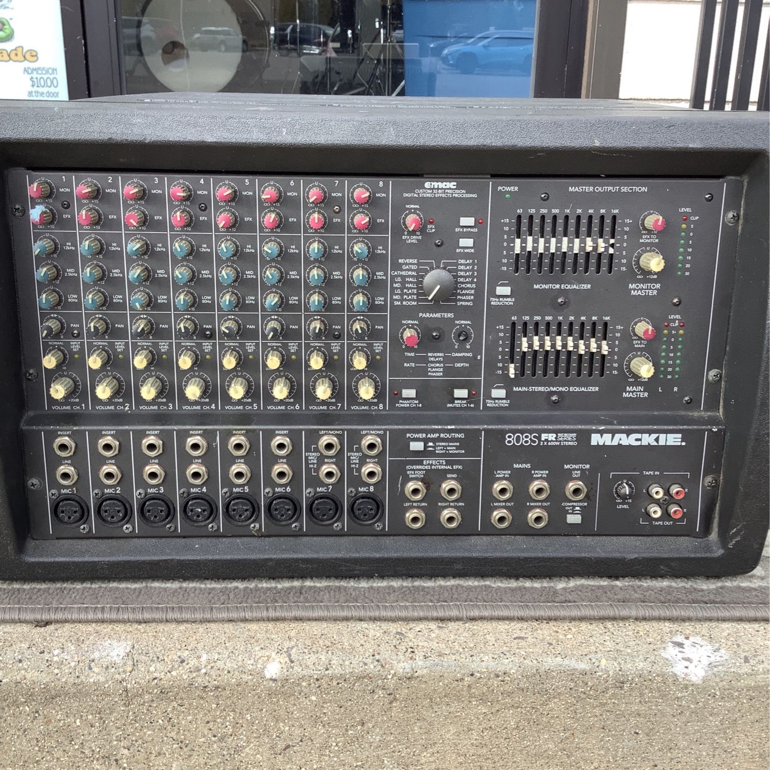 Mackie 808S FR Series Powered Mixer