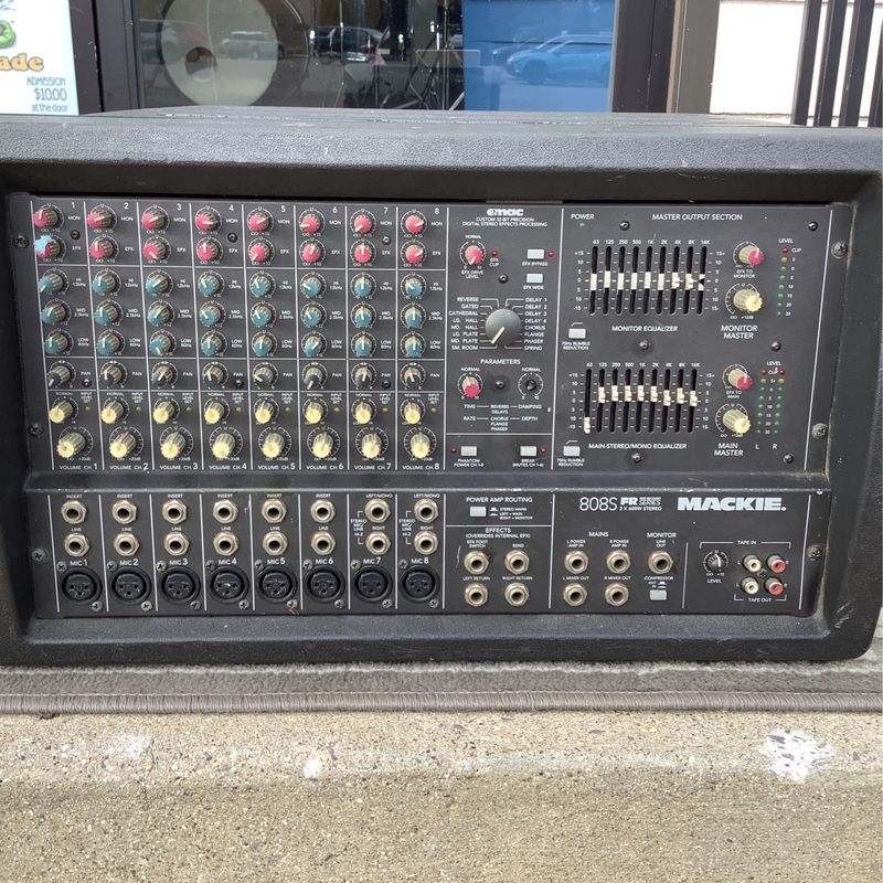 Mackie 808S FR Series Powered Mixer