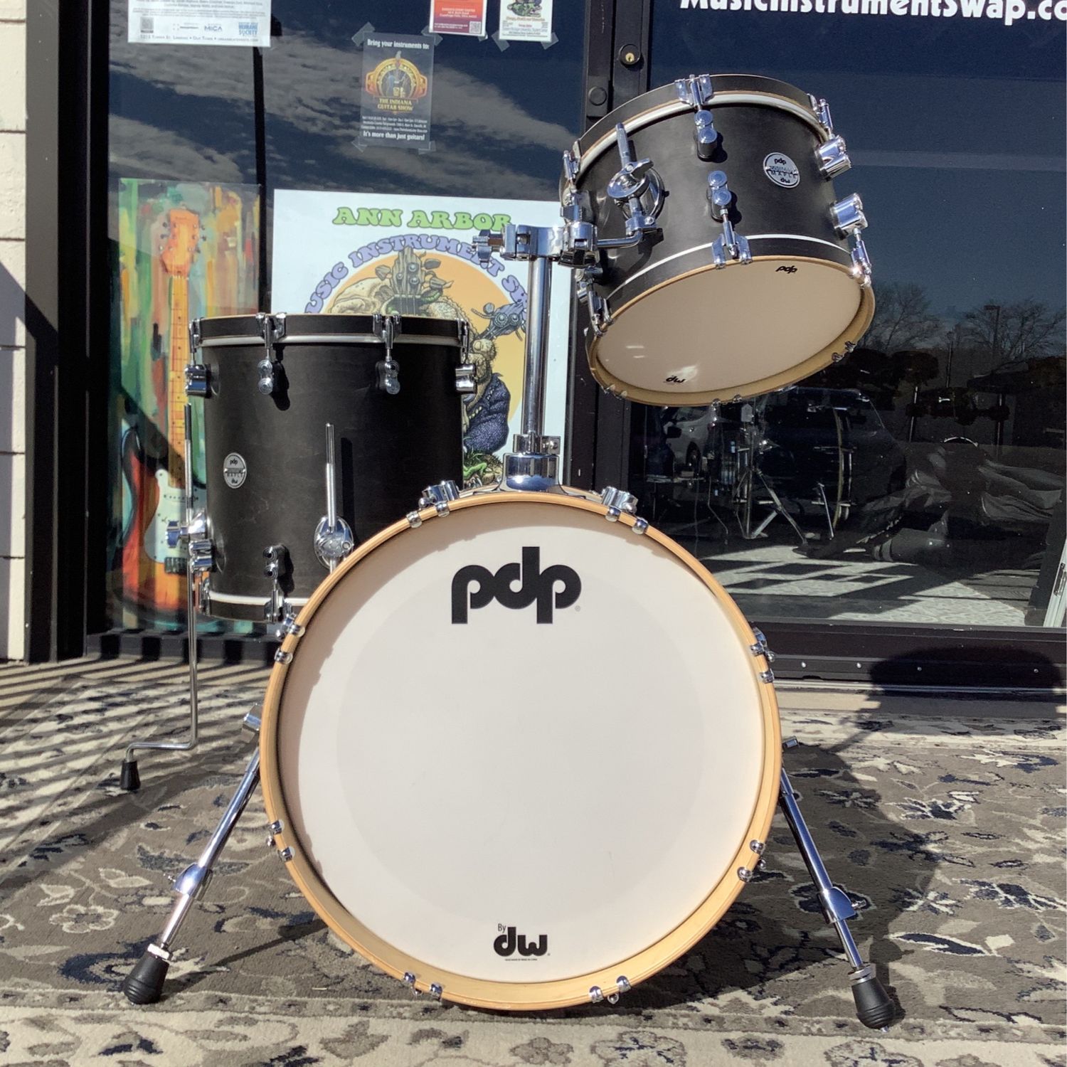 PDP Concept Maple Limited Edition 12" x 8"/14" x 14"/18" x 14" Drum Set