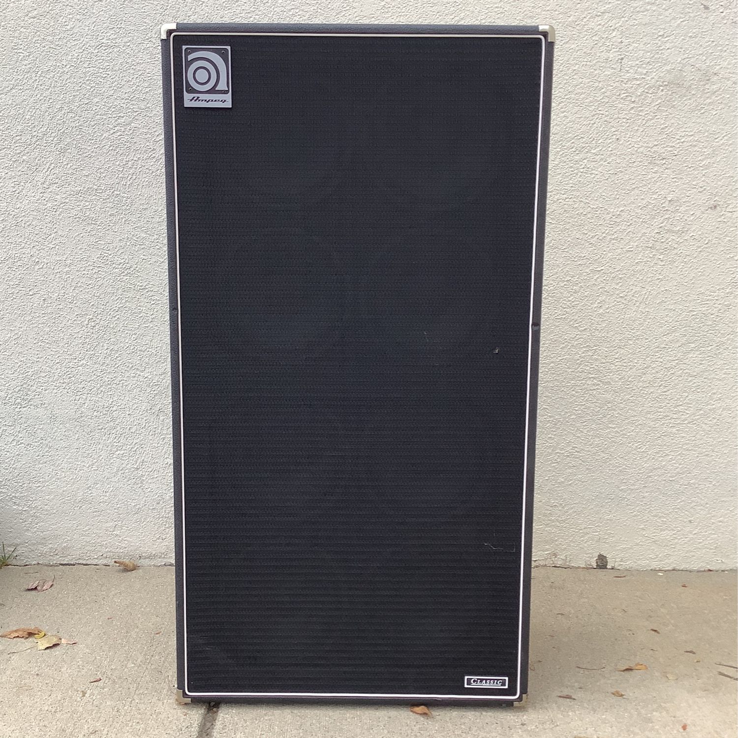 Ampeg SVT810E Classic Bass Cabinet w/Cover