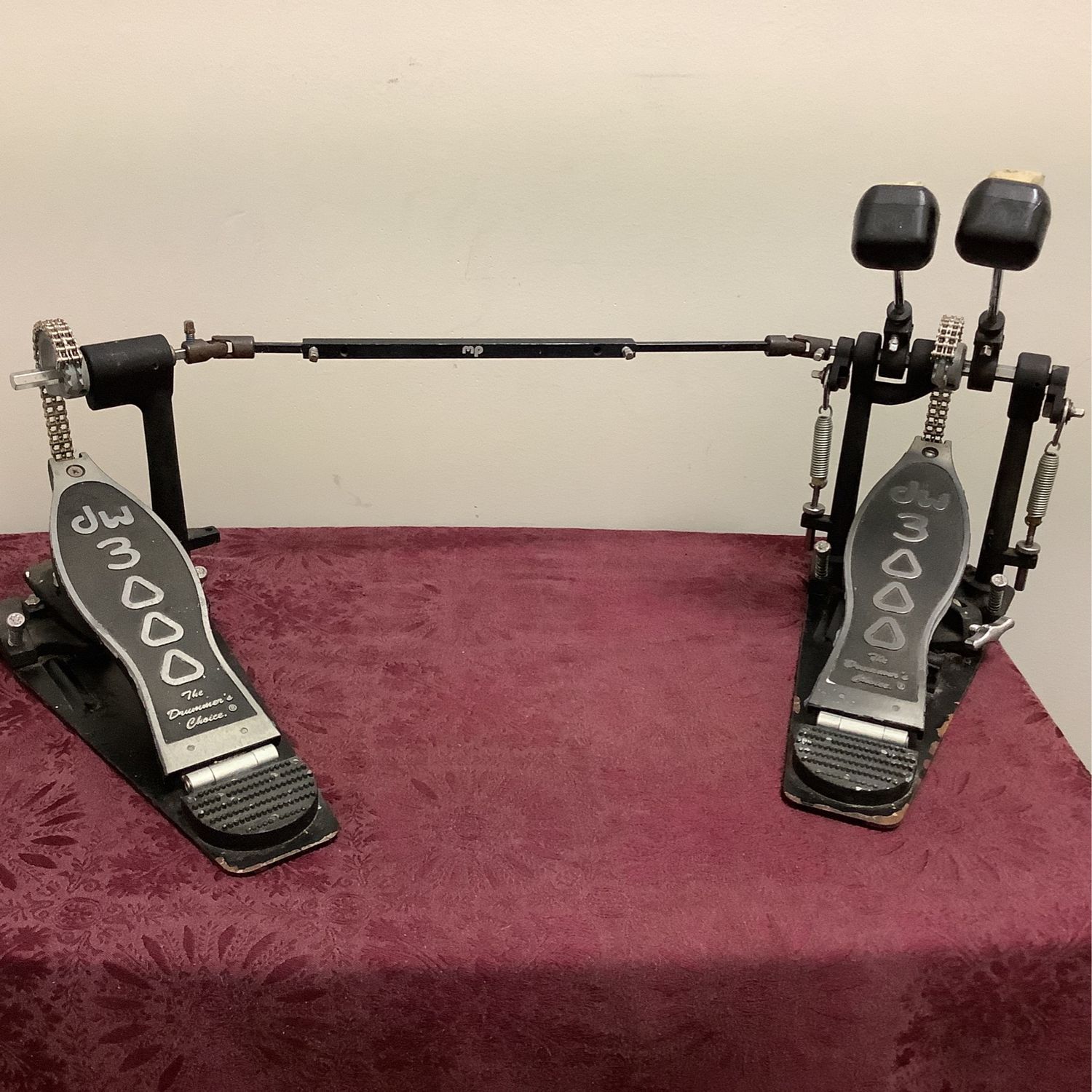 DW 3000 Double Dual Chain Double Pedals