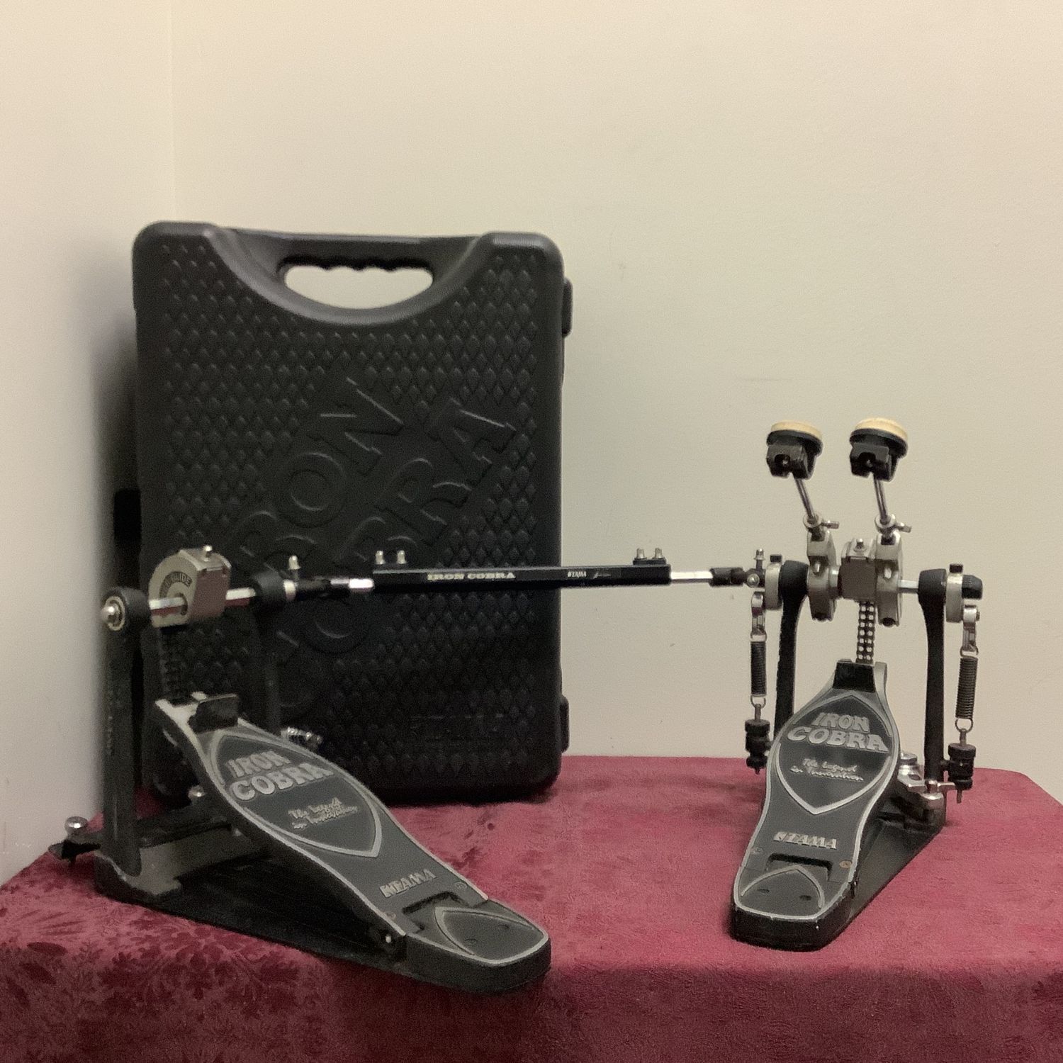Tama Iron Cobra Power Glide Double Pedals w/Case Tama Iron Cobra Power Glide Double Pedals w/Case