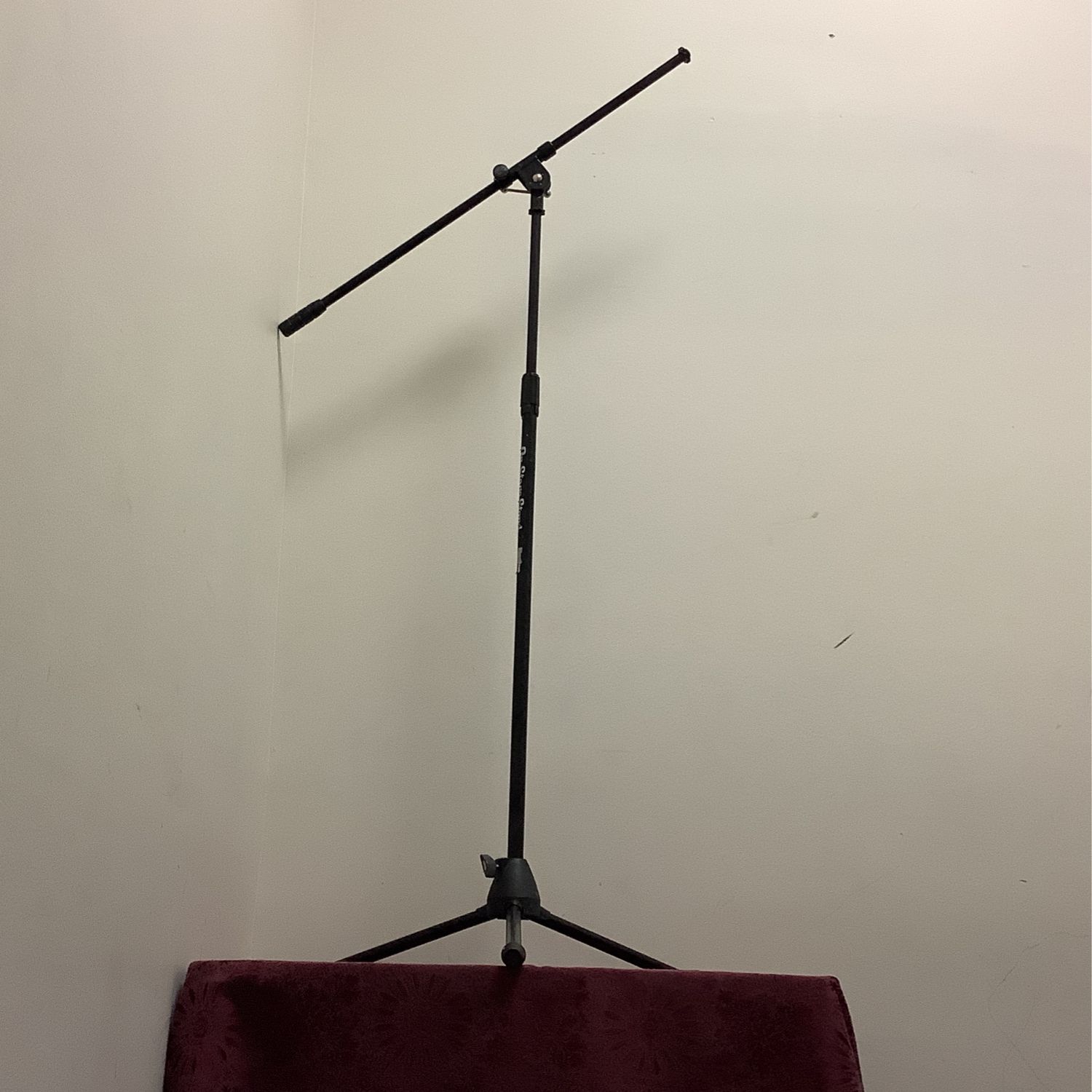 On Stage Boom Mic Stand