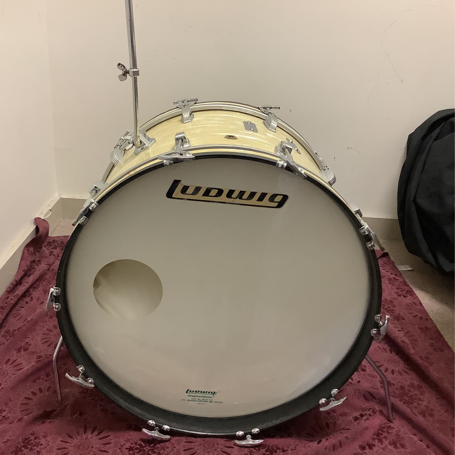 Ludwig 1966 22" x 14" White Marine Pearl Bass Drum