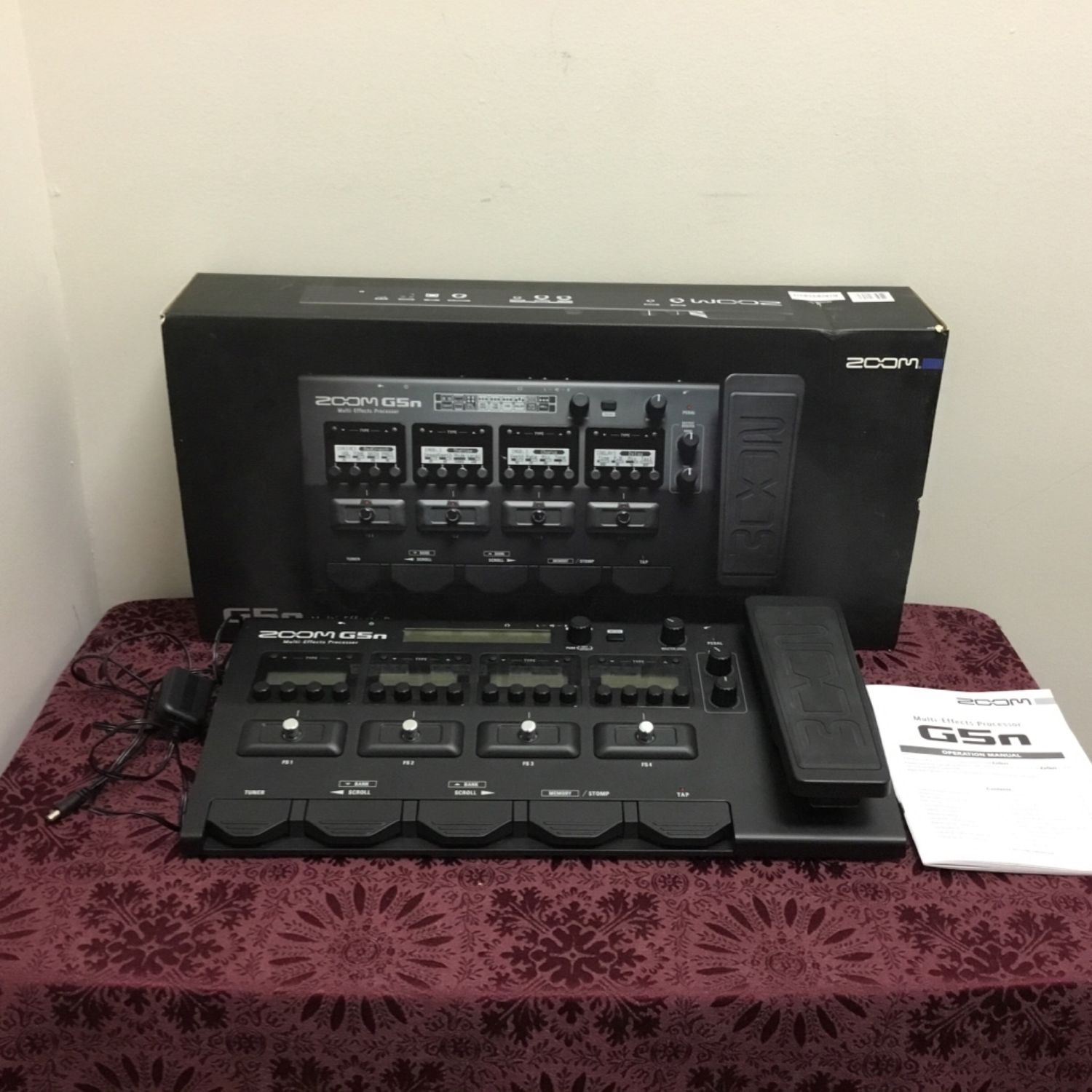 Zoom G5n Multi-Effects Processor Zoom G5n Multi-Effects Processor