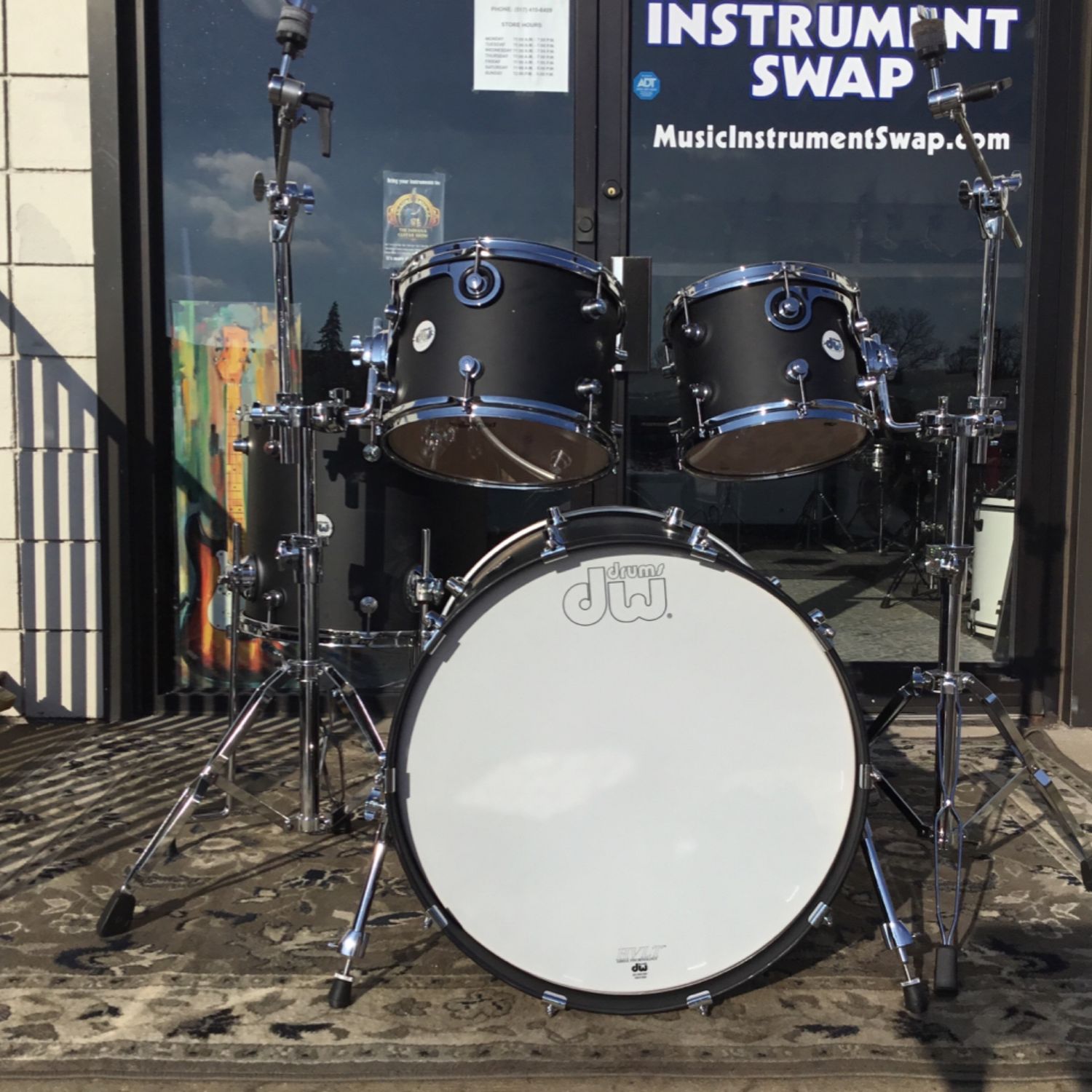 DW Design Series 10"/12"/16"/22" w/Hardware Drum Set
